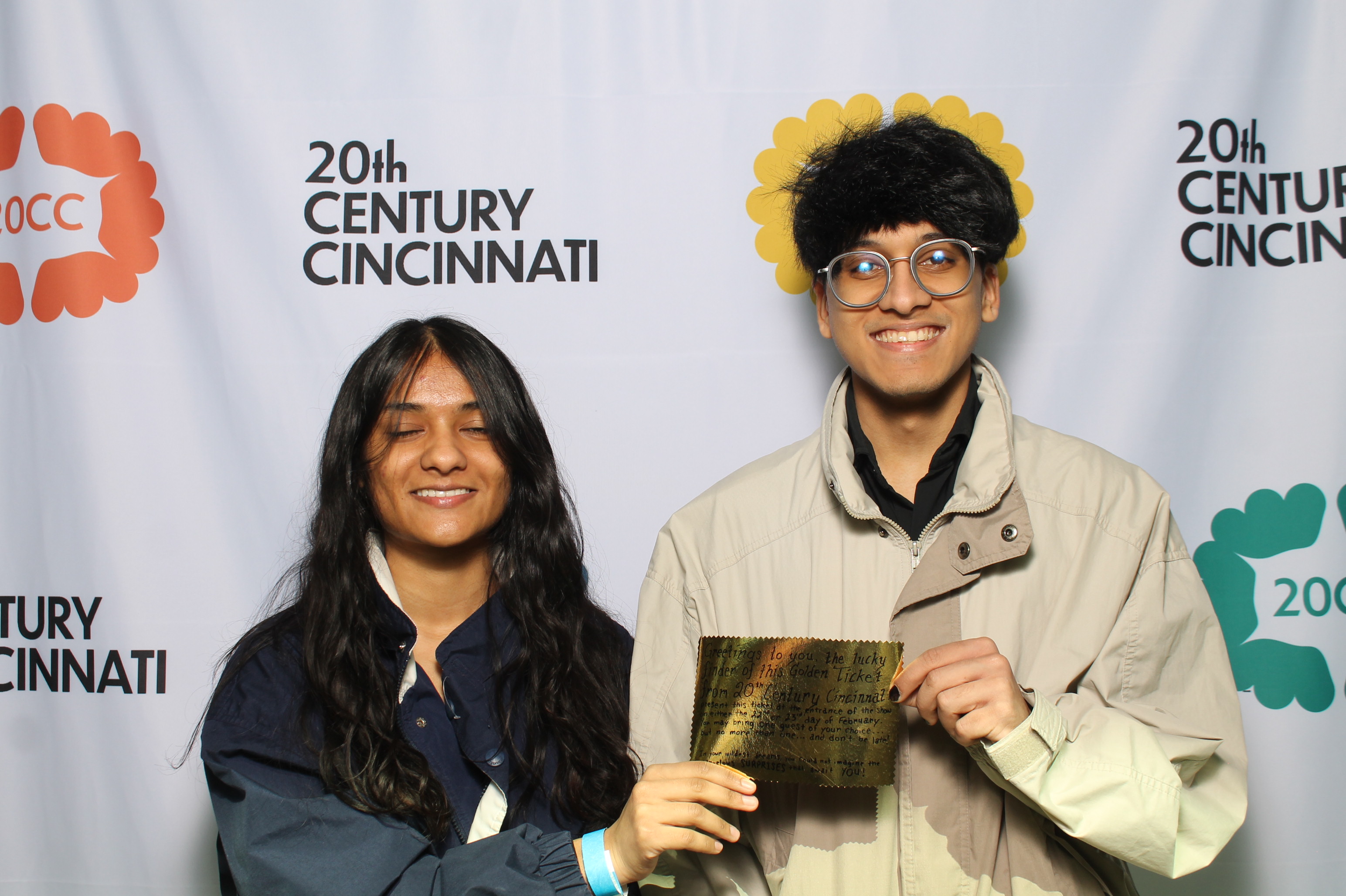 20th Centry Cincinnati | View more photos from the event at gallery.photoboothcincy.com/u/PhotoBoothCincy/20th-Centry-Cincinnati