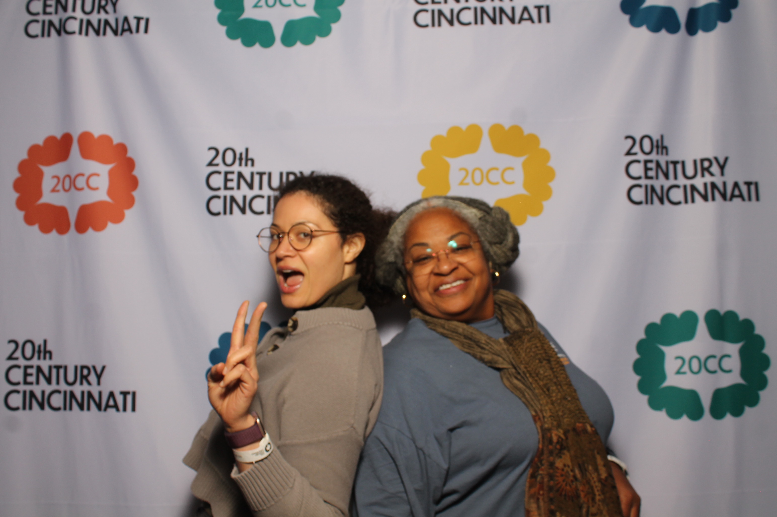 20th Centry Cincinnati | View more photos from the event at gallery.photoboothcincy.com/u/PhotoBoothCincy/20th-Centry-Cincinnati