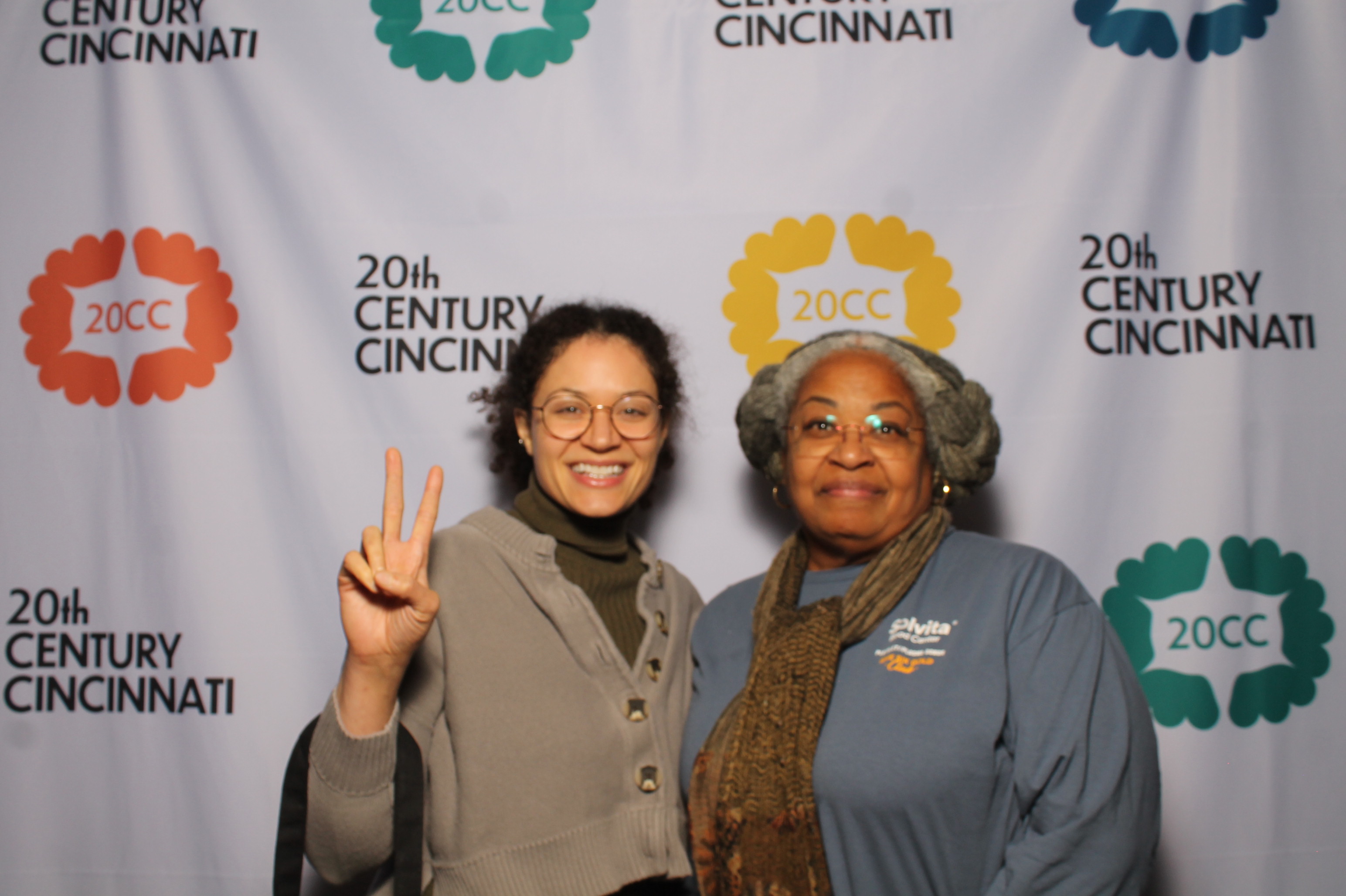 20th Centry Cincinnati | View more photos from the event at gallery.photoboothcincy.com/u/PhotoBoothCincy/20th-Centry-Cincinnati