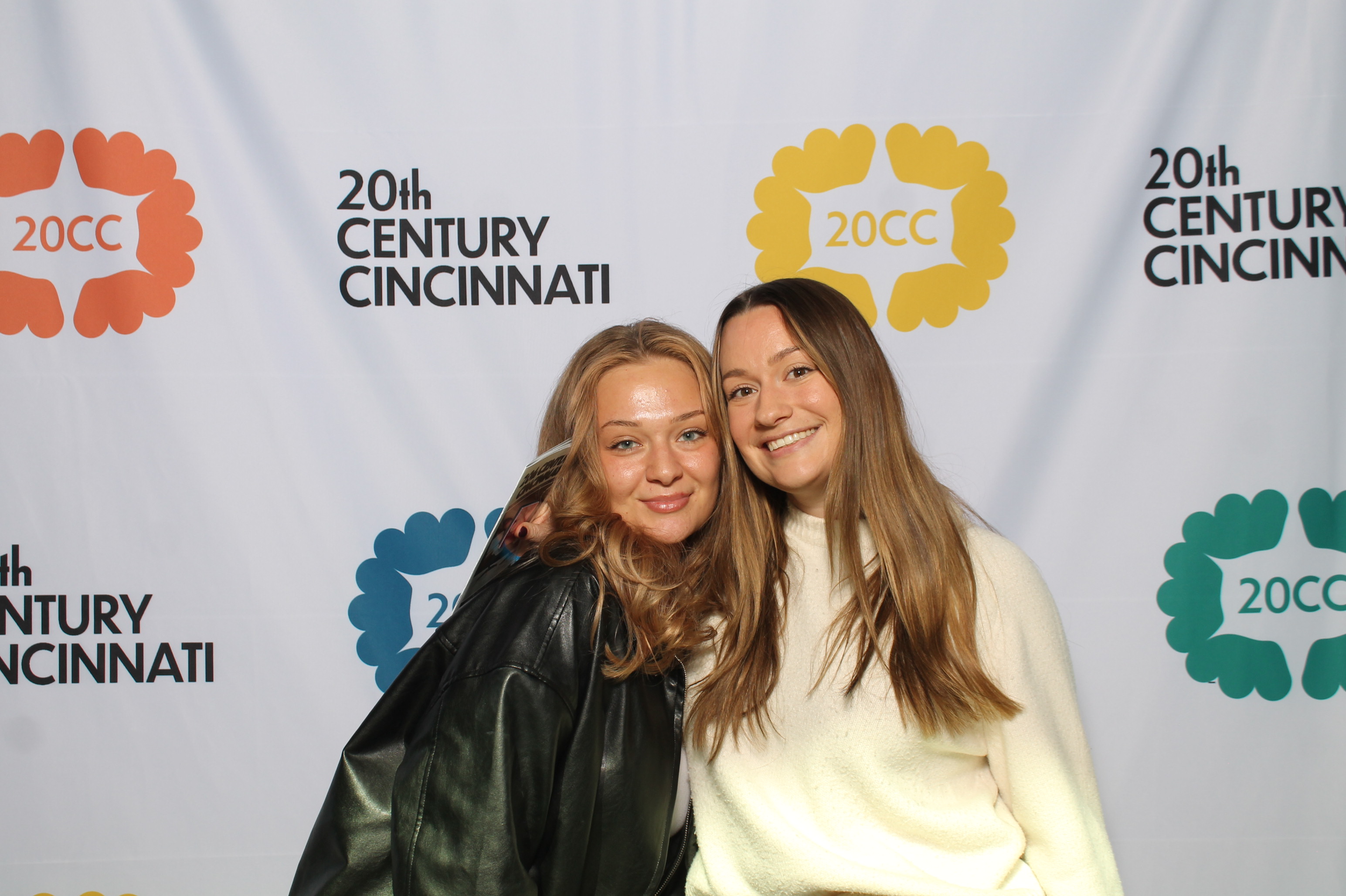 20th Centry Cincinnati | View more photos from the event at gallery.photoboothcincy.com/u/PhotoBoothCincy/20th-Centry-Cincinnati