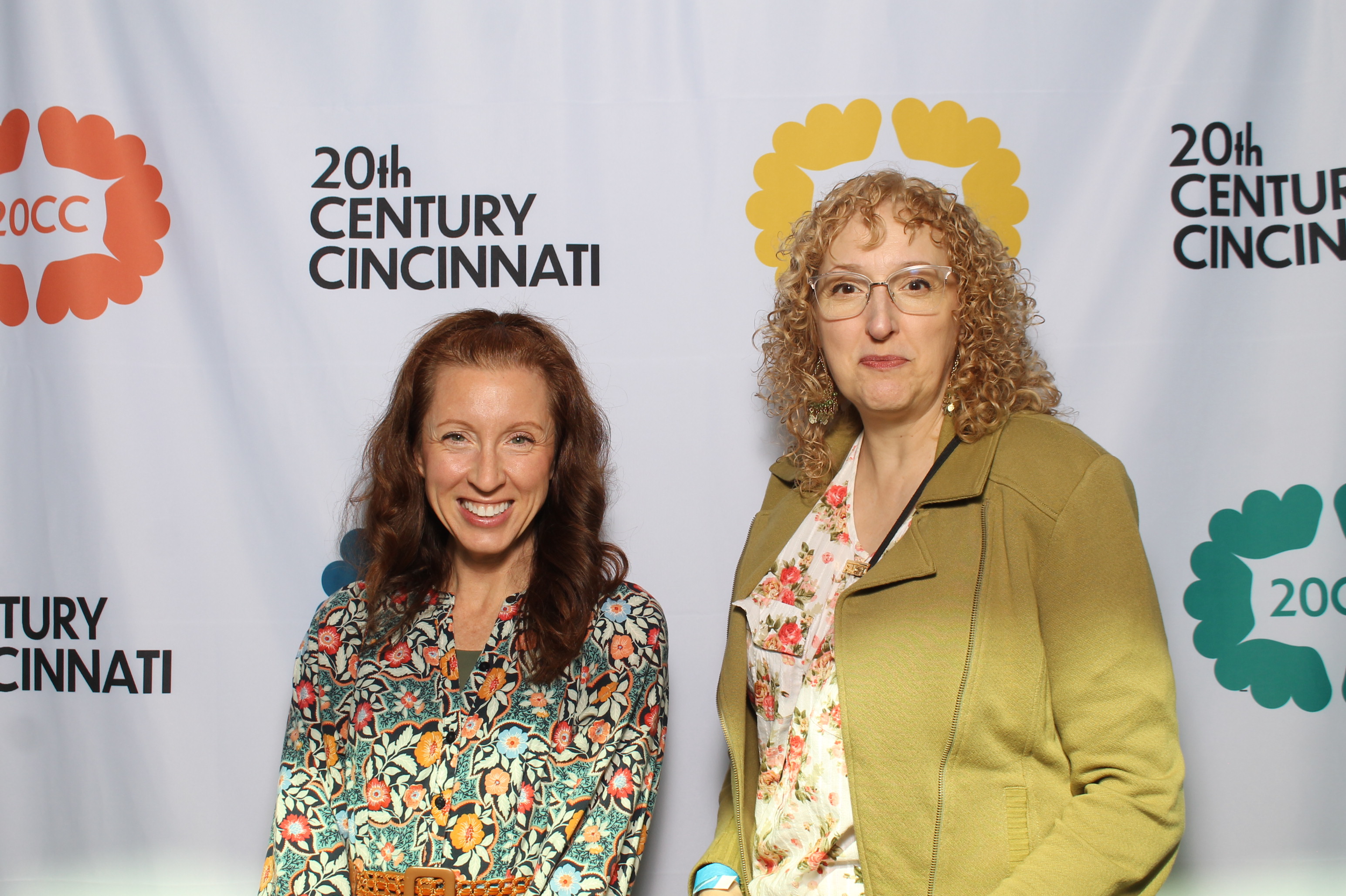 20th Centry Cincinnati | View more photos from the event at gallery.photoboothcincy.com/u/PhotoBoothCincy/20th-Centry-Cincinnati