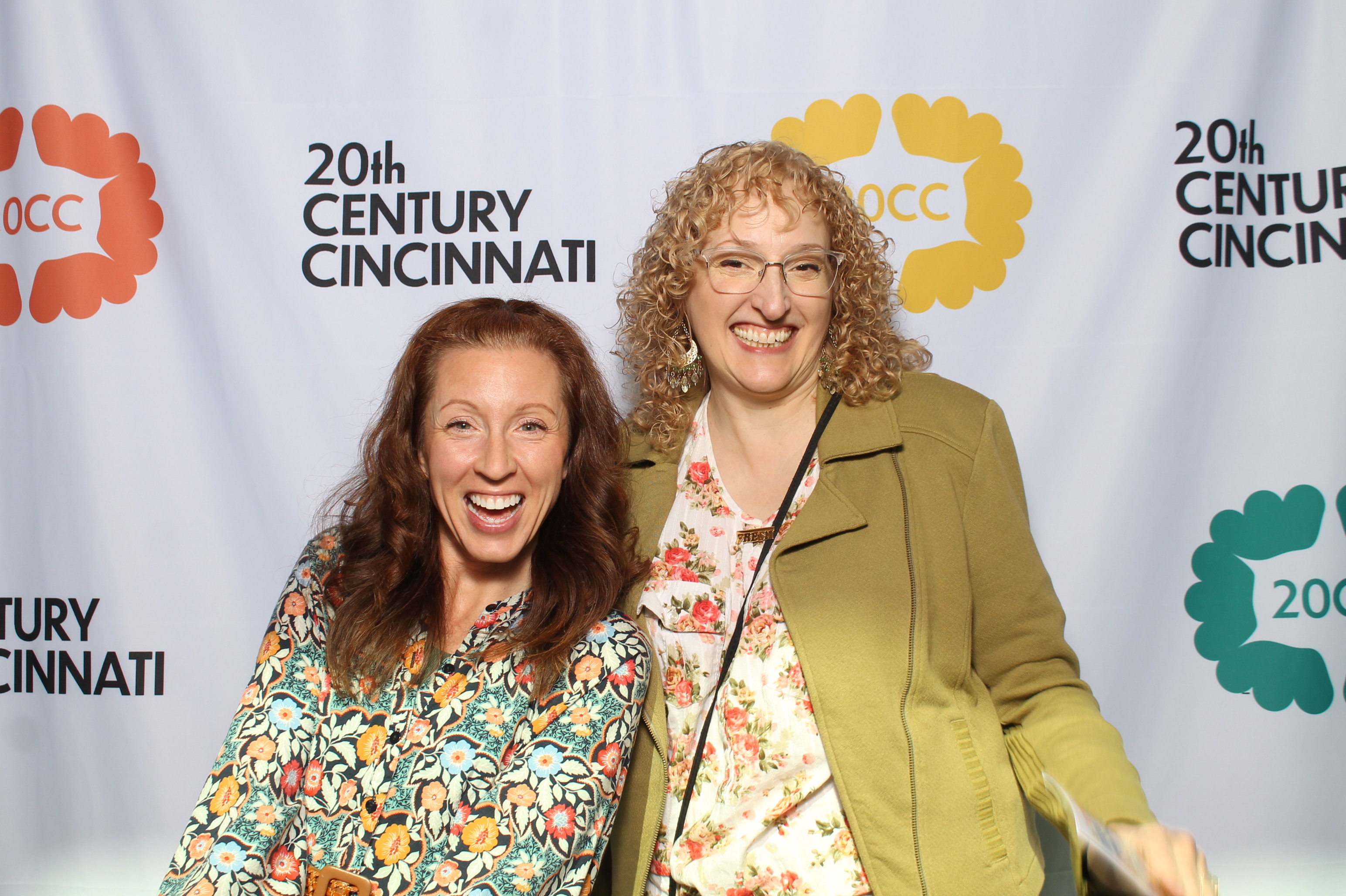20th Centry Cincinnati | View more photos from the event at gallery.photoboothcincy.com/u/PhotoBoothCincy/20th-Centry-Cincinnati