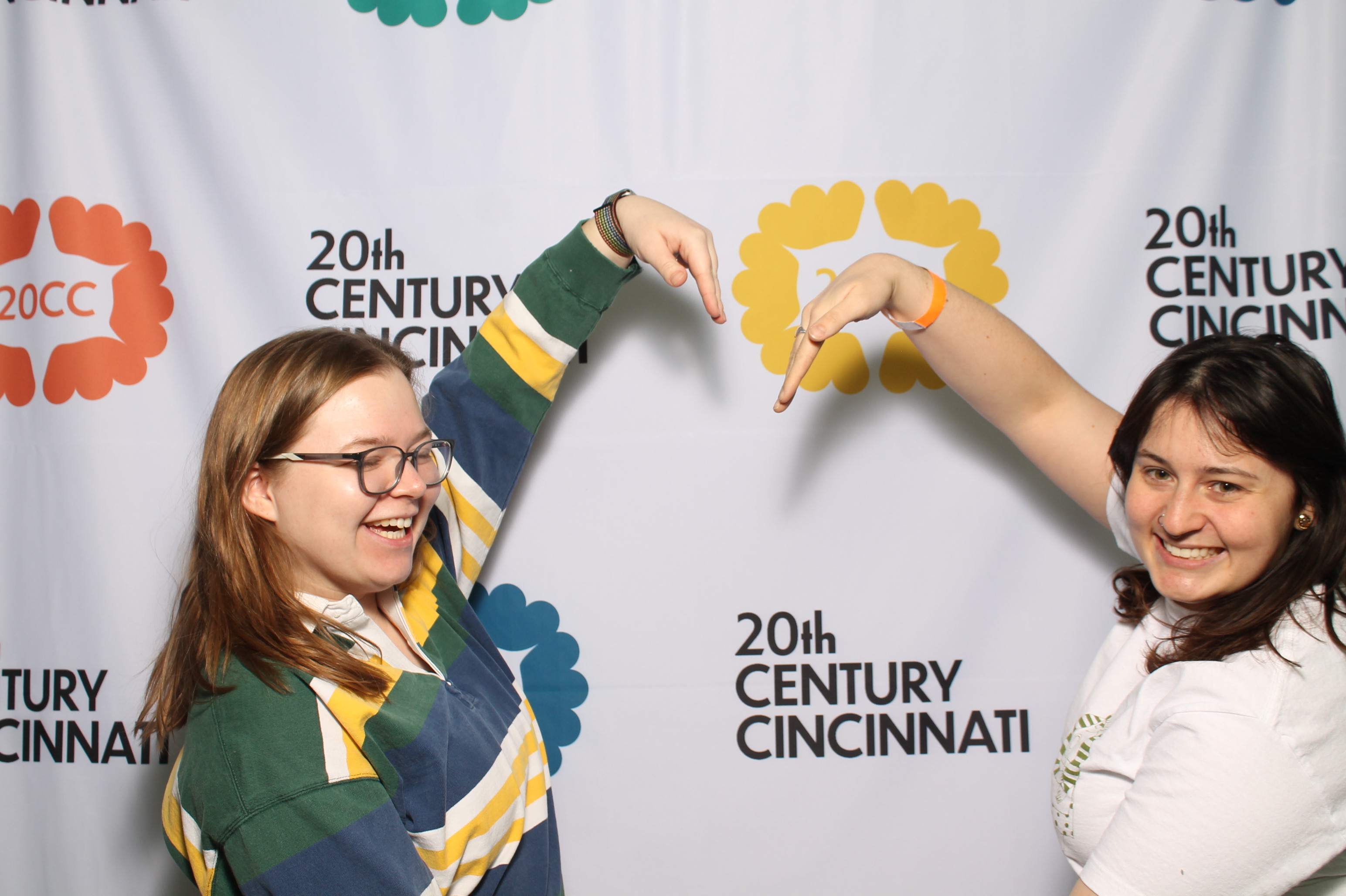 20th Centry Cincinnati | View more photos from the event at gallery.photoboothcincy.com/u/PhotoBoothCincy/20th-Centry-Cincinnati