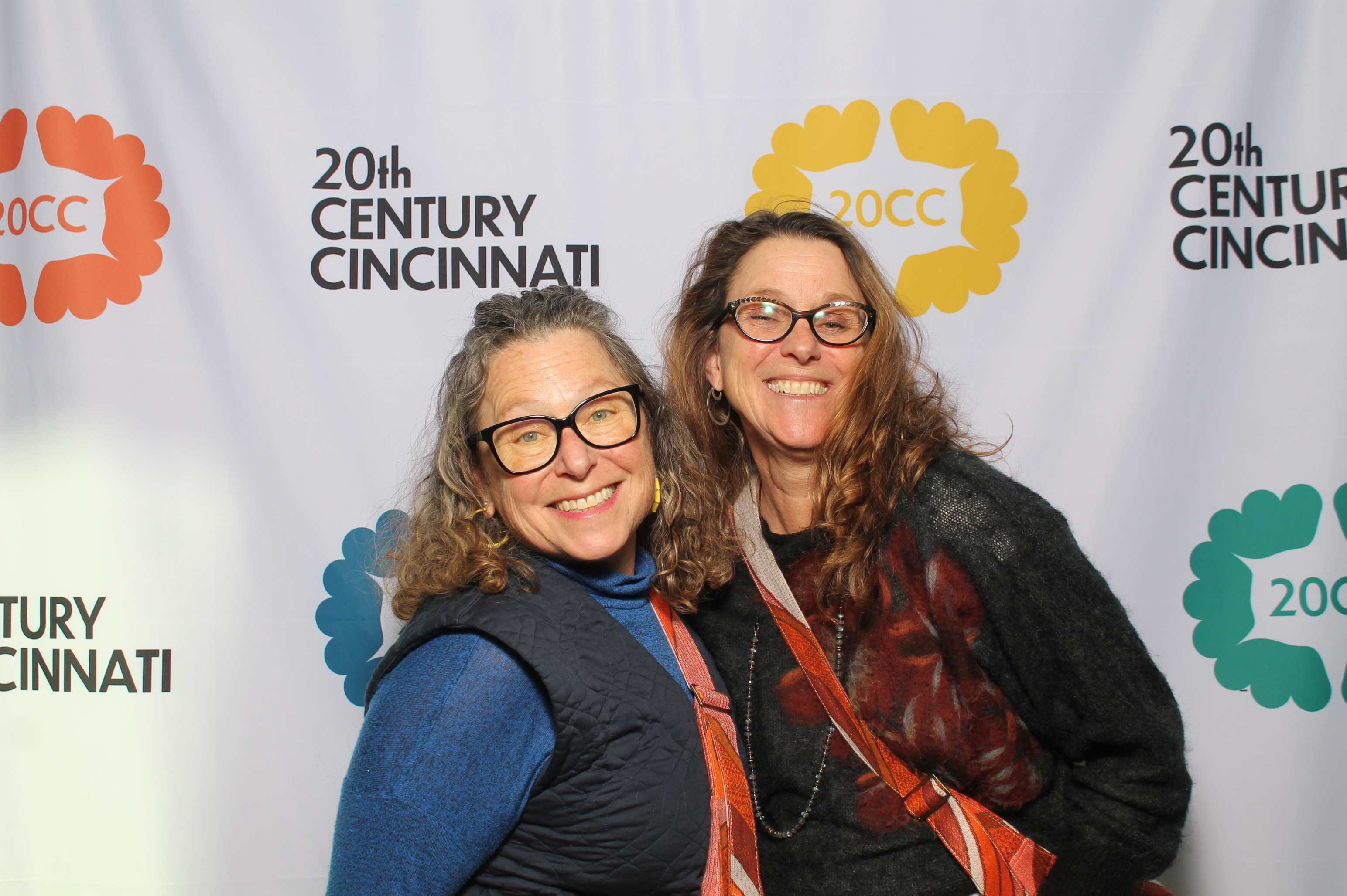 20th Centry Cincinnati | View more photos from the event at gallery.photoboothcincy.com/u/PhotoBoothCincy/20th-Centry-Cincinnati