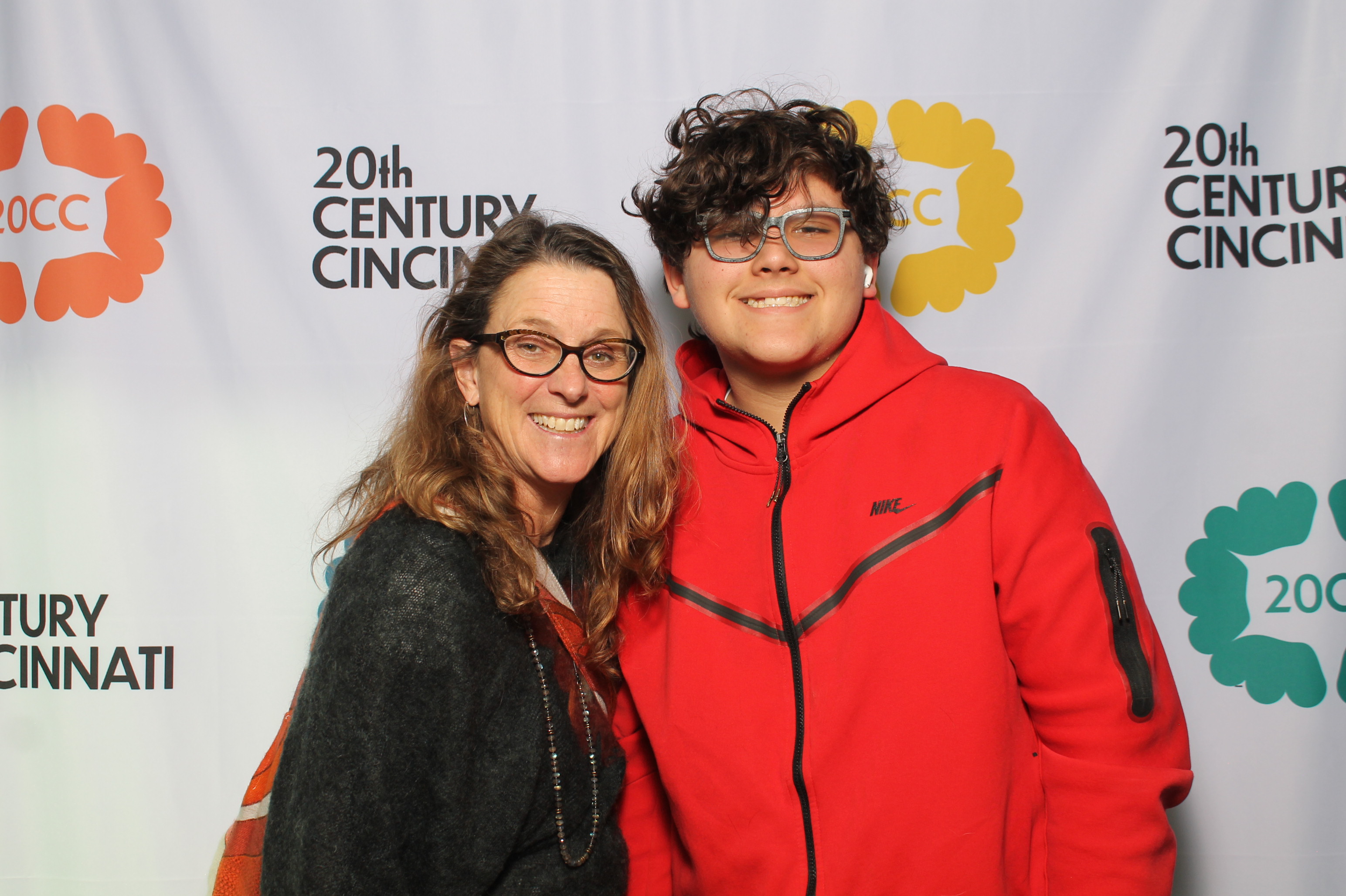 20th Centry Cincinnati | View more photos from the event at gallery.photoboothcincy.com/u/PhotoBoothCincy/20th-Centry-Cincinnati