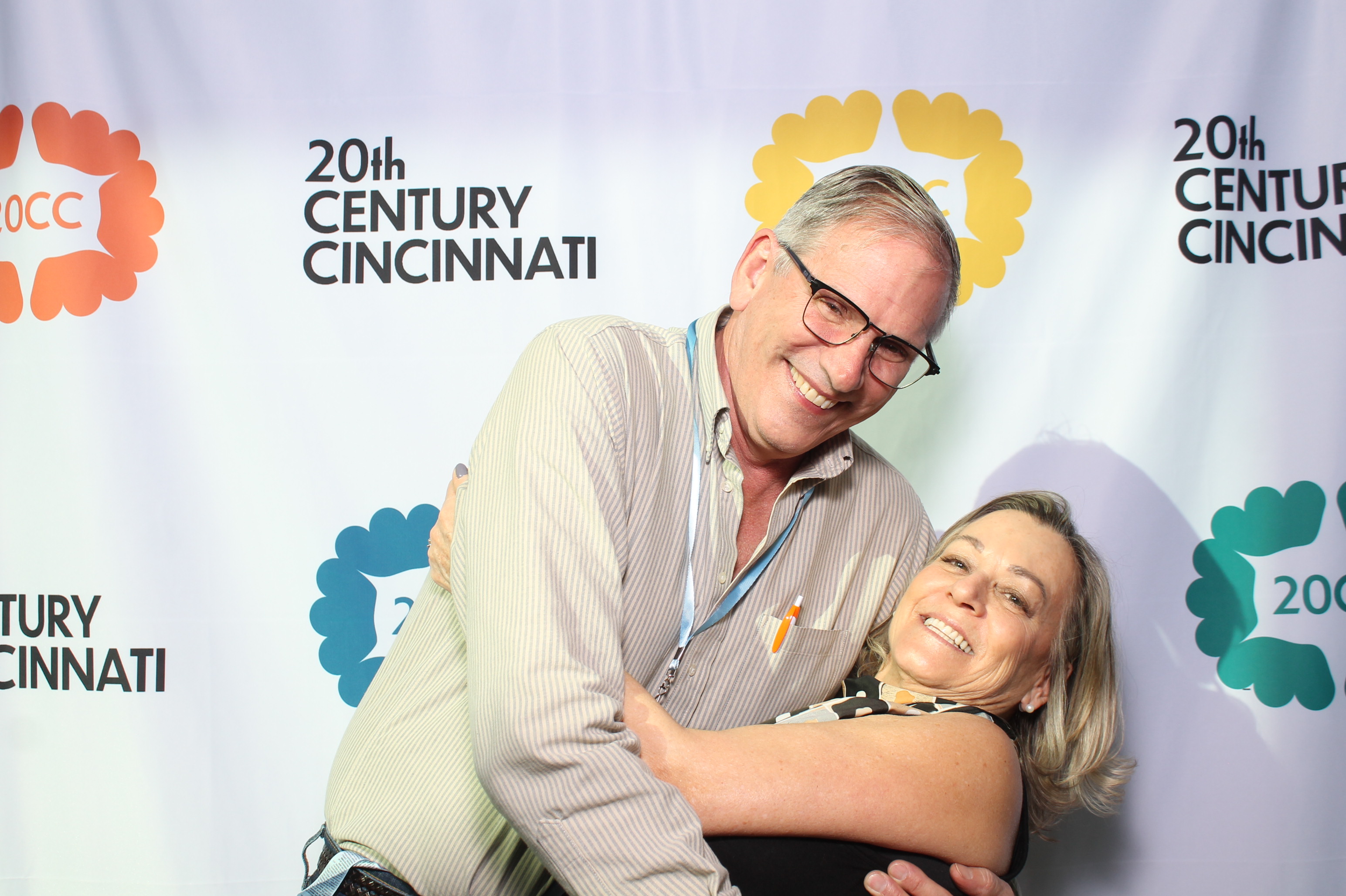 20th Centry Cincinnati | View more photos from the event at gallery.photoboothcincy.com/u/PhotoBoothCincy/20th-Centry-Cincinnati