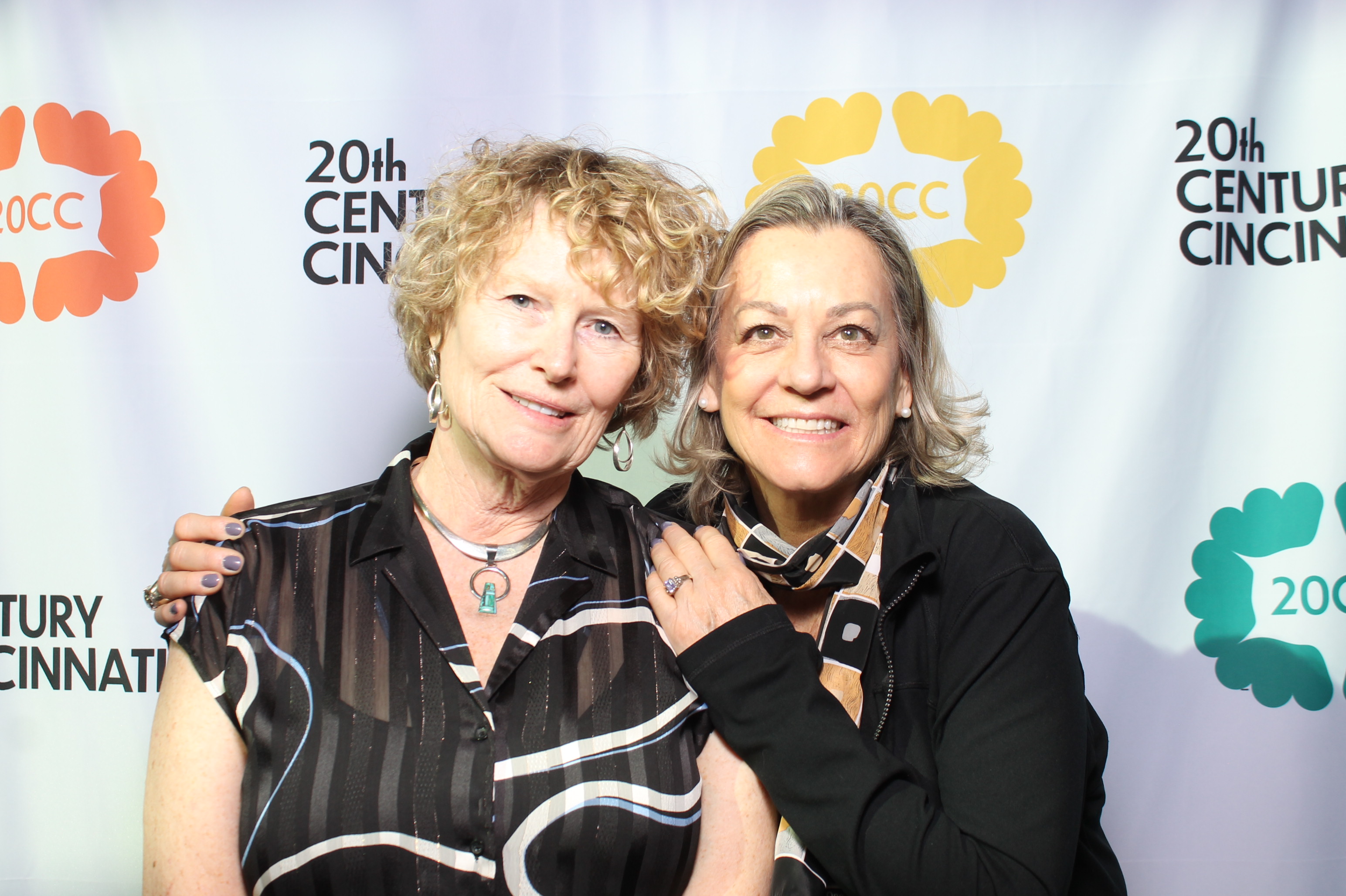 20th Centry Cincinnati | View more photos from the event at gallery.photoboothcincy.com/u/PhotoBoothCincy/20th-Centry-Cincinnati