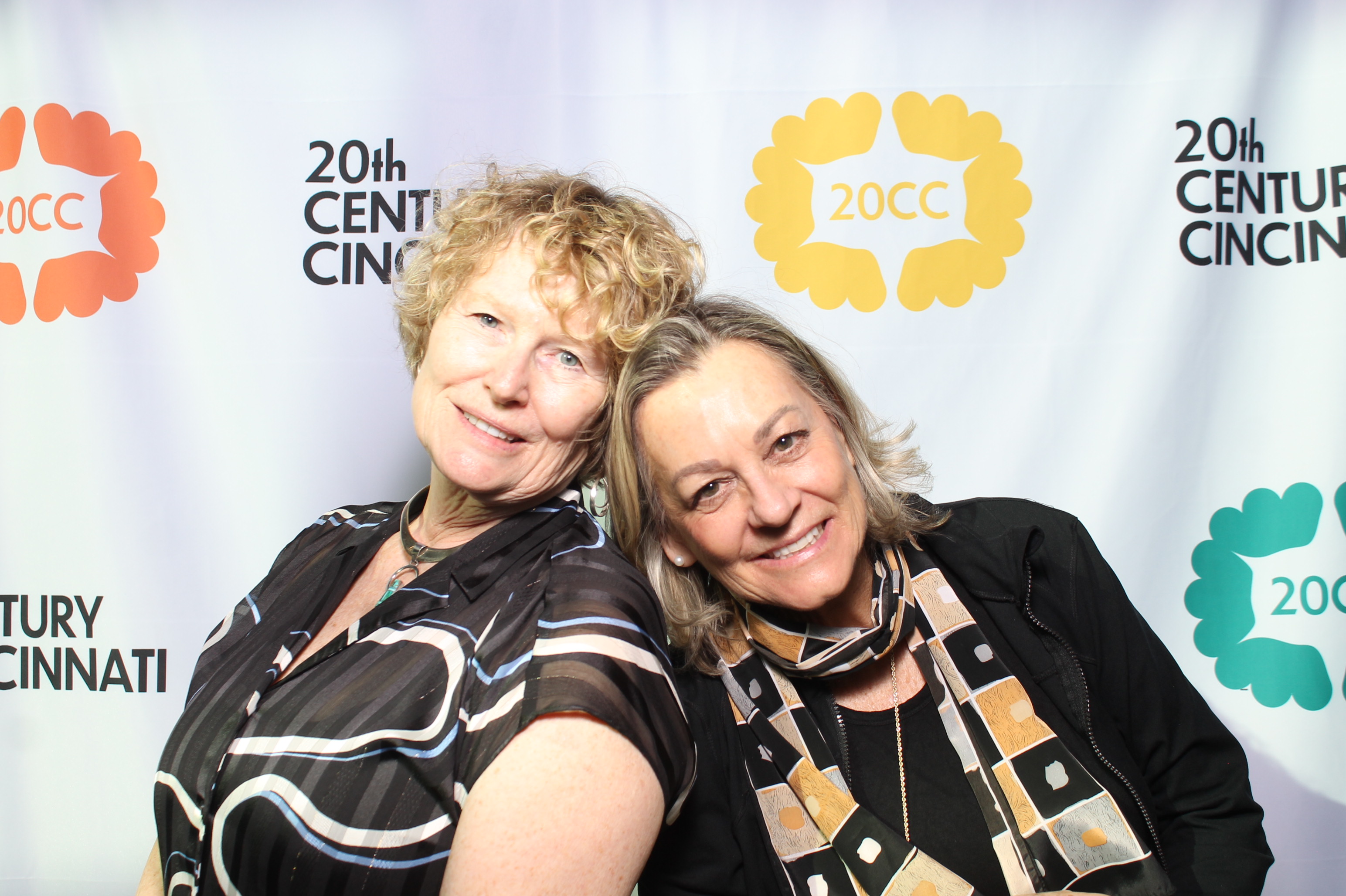 20th Centry Cincinnati | View more photos from the event at gallery.photoboothcincy.com/u/PhotoBoothCincy/20th-Centry-Cincinnati