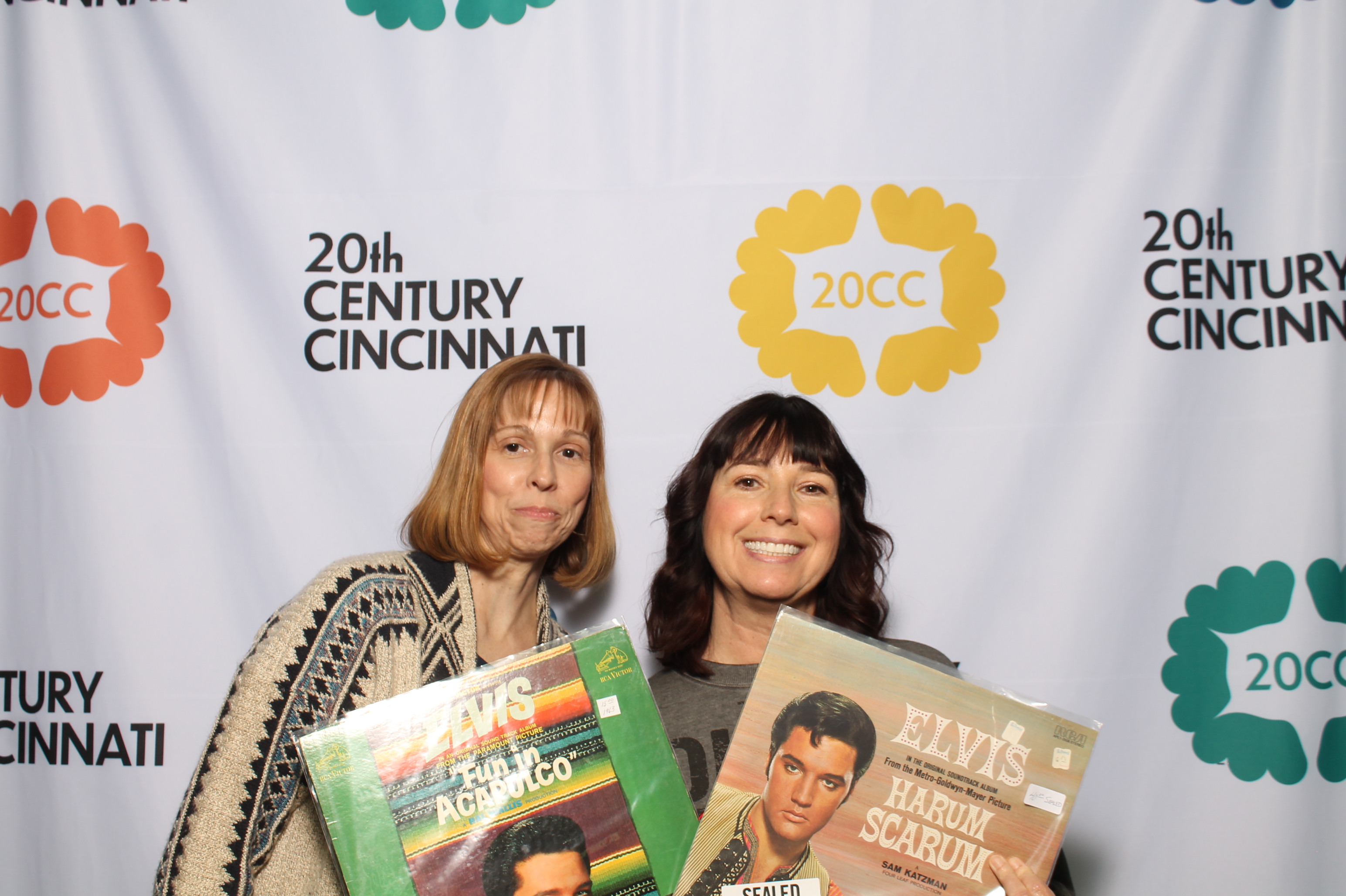 20th Centry Cincinnati | View more photos from the event at gallery.photoboothcincy.com/u/PhotoBoothCincy/20th-Centry-Cincinnati