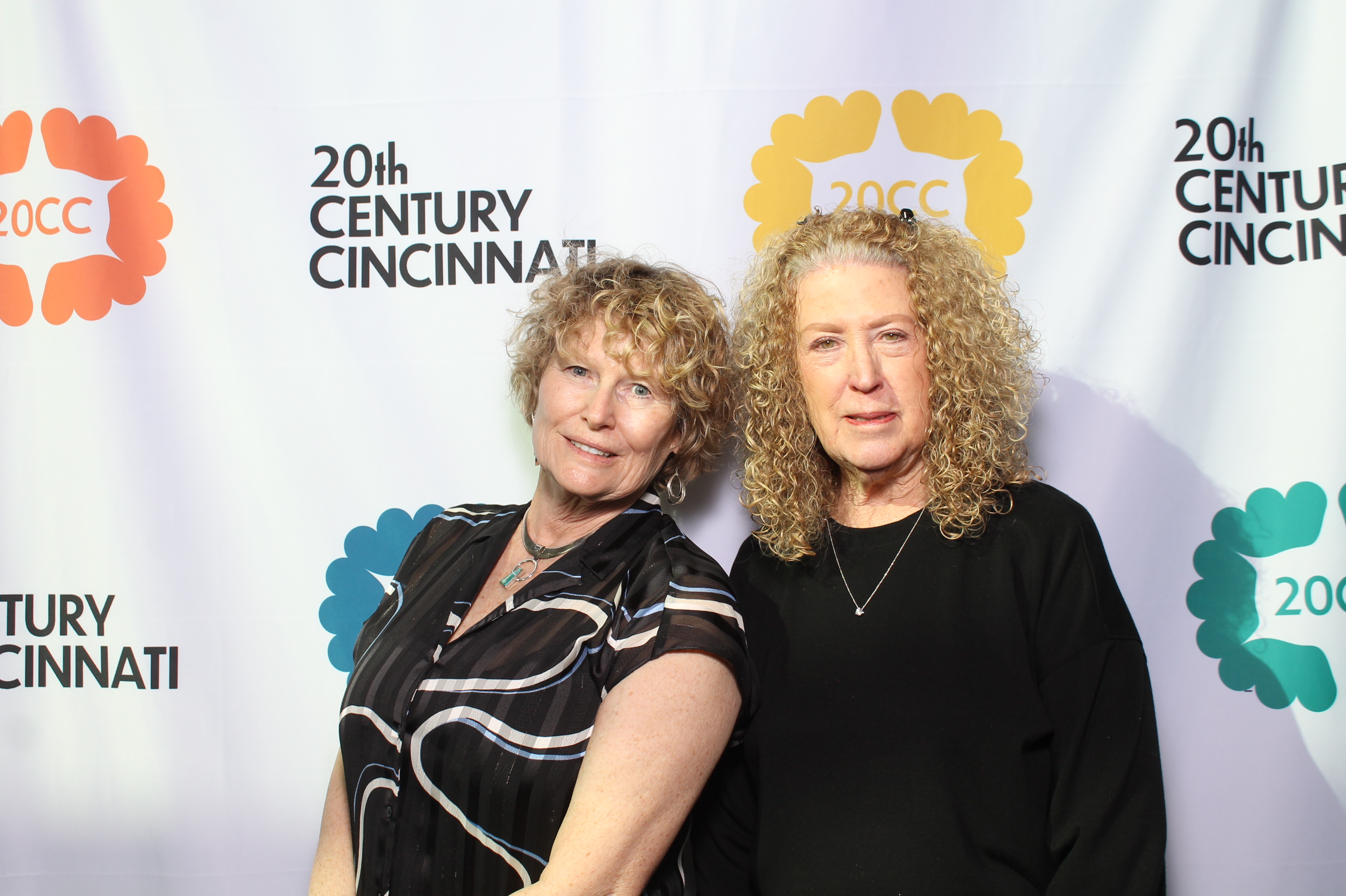 20th Centry Cincinnati | View more photos from the event at gallery.photoboothcincy.com/u/PhotoBoothCincy/20th-Centry-Cincinnati