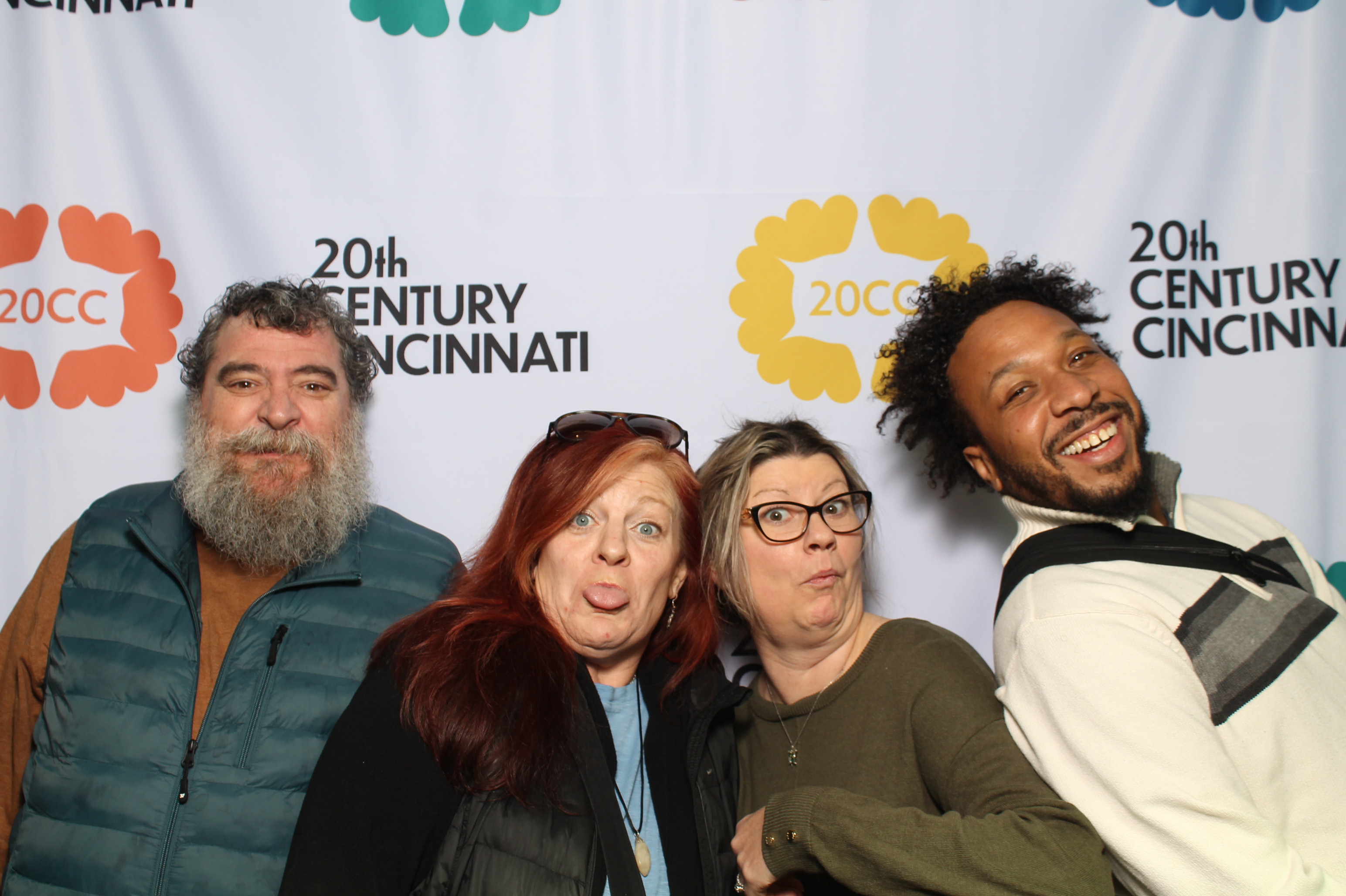 20th Centry Cincinnati | View more photos from the event at gallery.photoboothcincy.com/u/PhotoBoothCincy/20th-Centry-Cincinnati