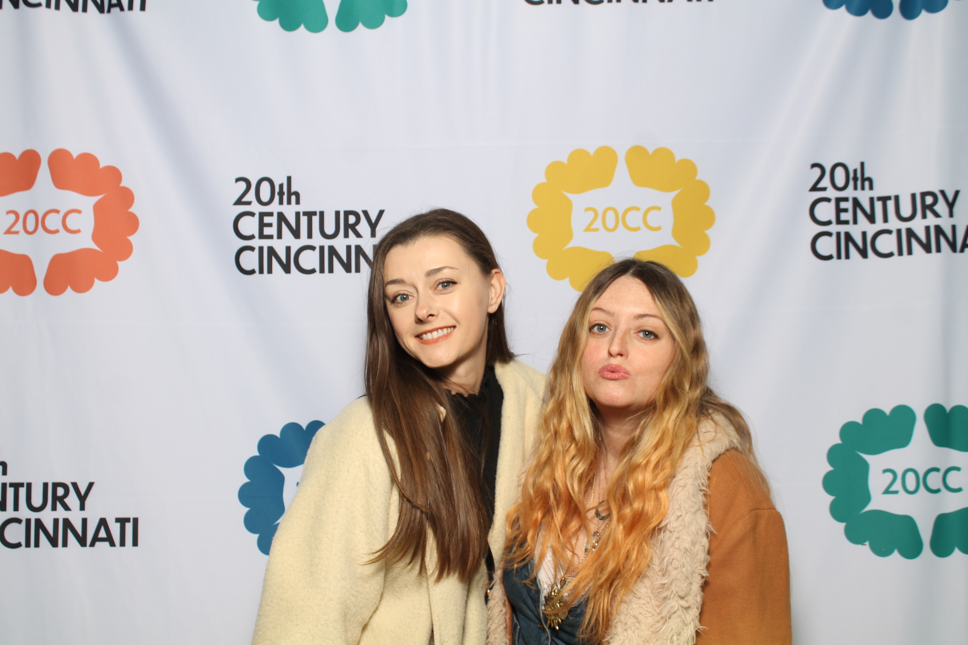 20th Centry Cincinnati | View more photos from the event at gallery.photoboothcincy.com/u/PhotoBoothCincy/20th-Centry-Cincinnati