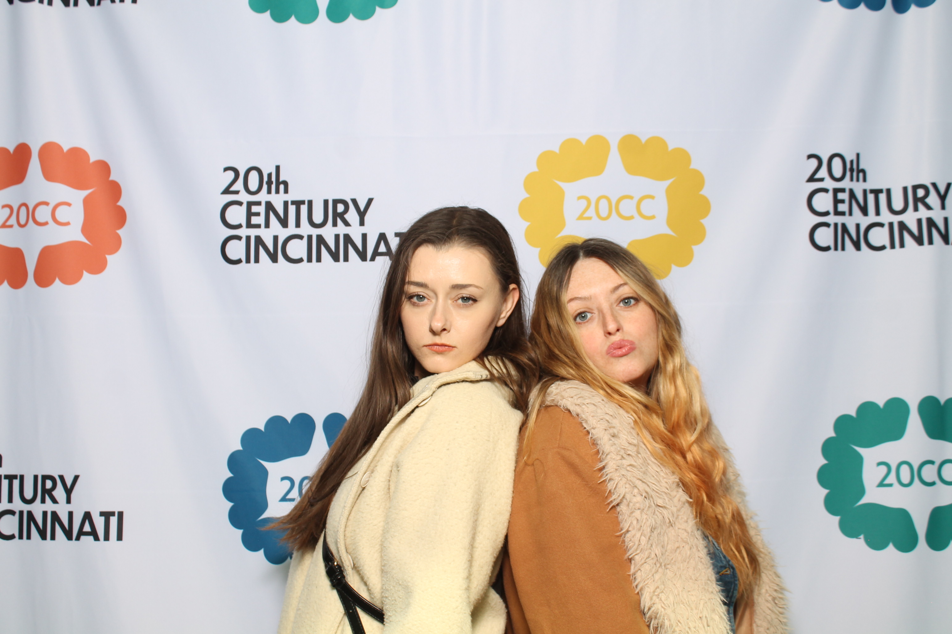 20th Centry Cincinnati | View more photos from the event at gallery.photoboothcincy.com/u/PhotoBoothCincy/20th-Centry-Cincinnati