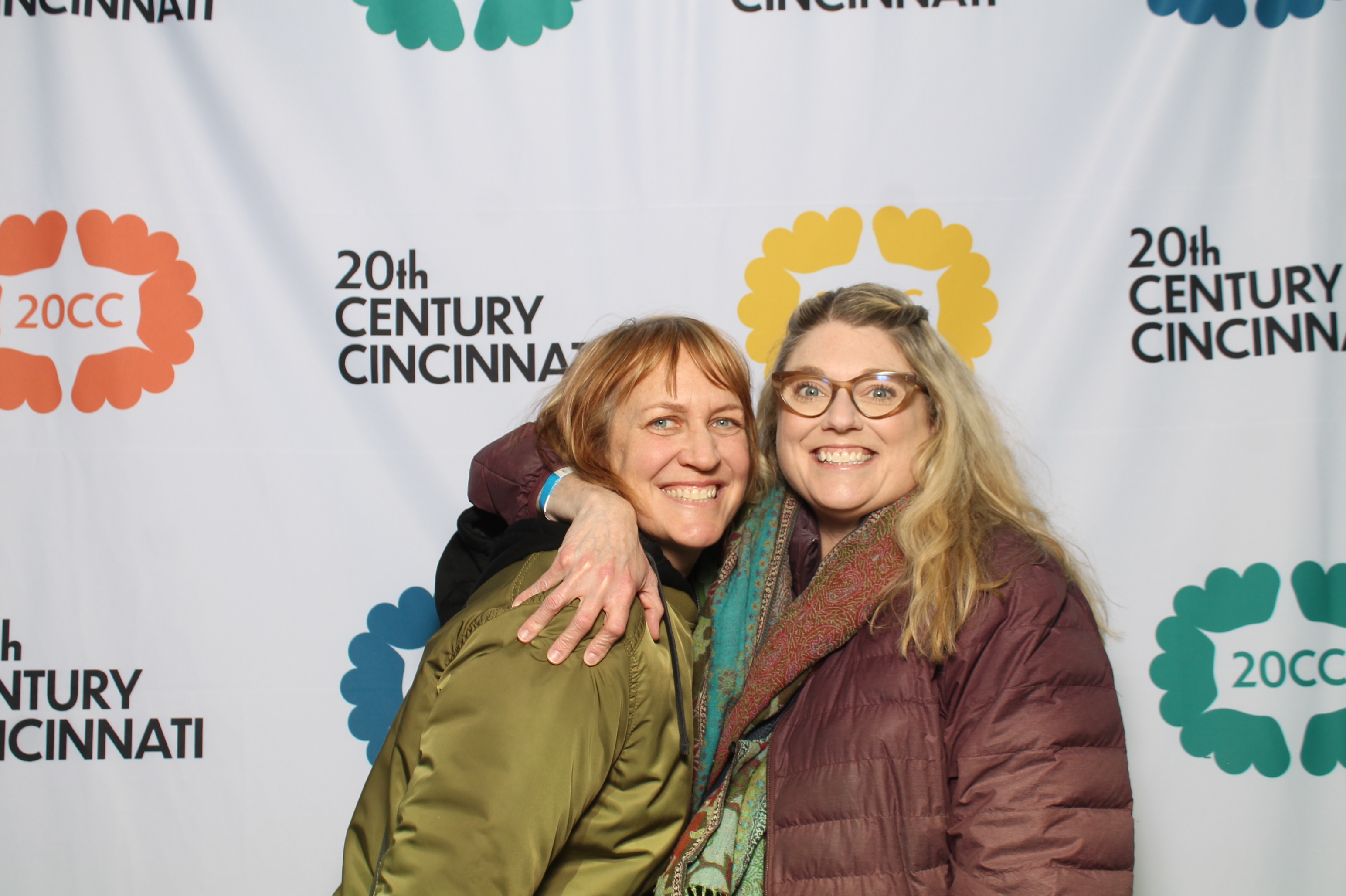 20th Centry Cincinnati | View more photos from the event at gallery.photoboothcincy.com/u/PhotoBoothCincy/20th-Centry-Cincinnati