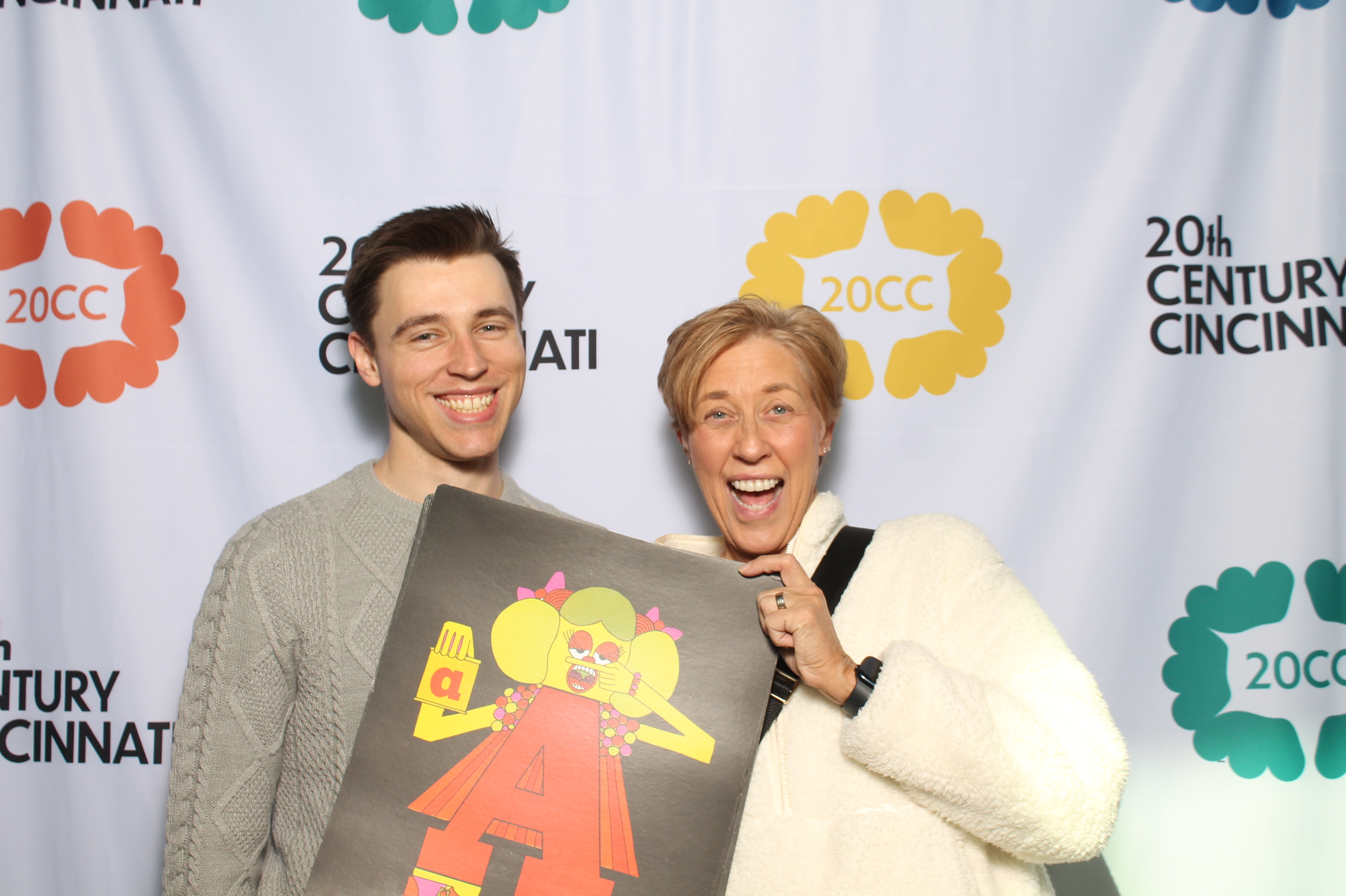20th Centry Cincinnati | View more photos from the event at gallery.photoboothcincy.com/u/PhotoBoothCincy/20th-Centry-Cincinnati