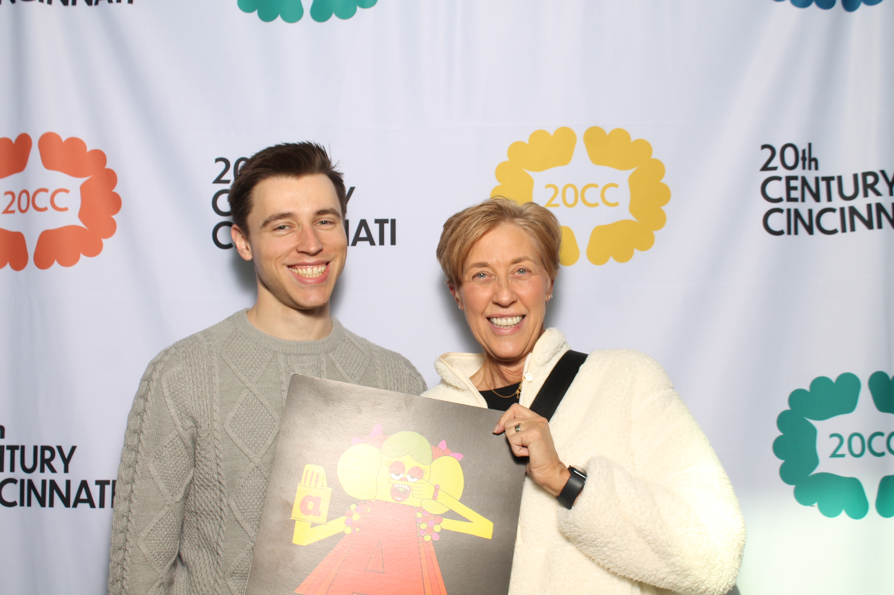 20th Centry Cincinnati | View more photos from the event at gallery.photoboothcincy.com/u/PhotoBoothCincy/20th-Centry-Cincinnati