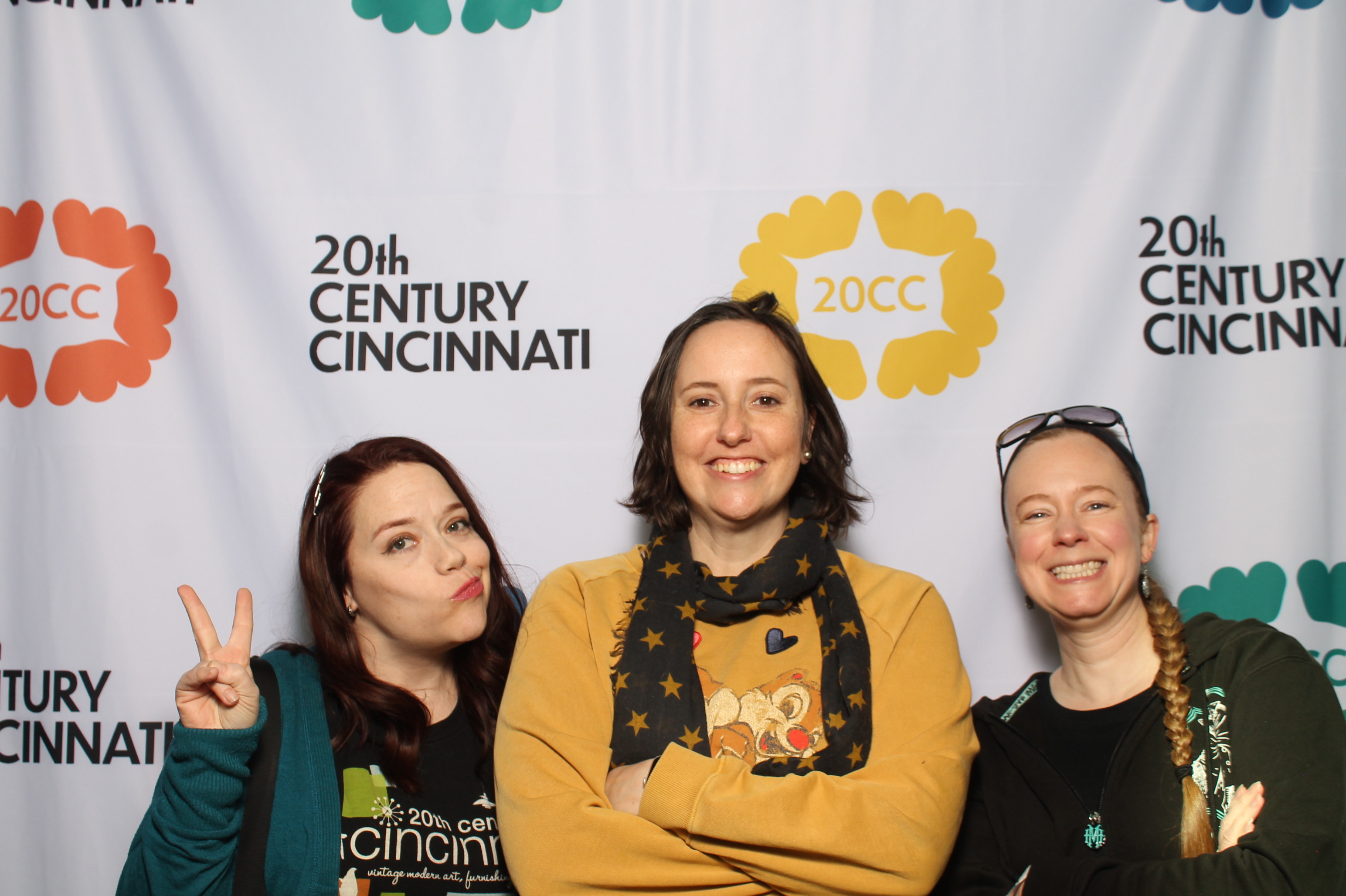 20th Centry Cincinnati | View more photos from the event at gallery.photoboothcincy.com/u/PhotoBoothCincy/20th-Centry-Cincinnati