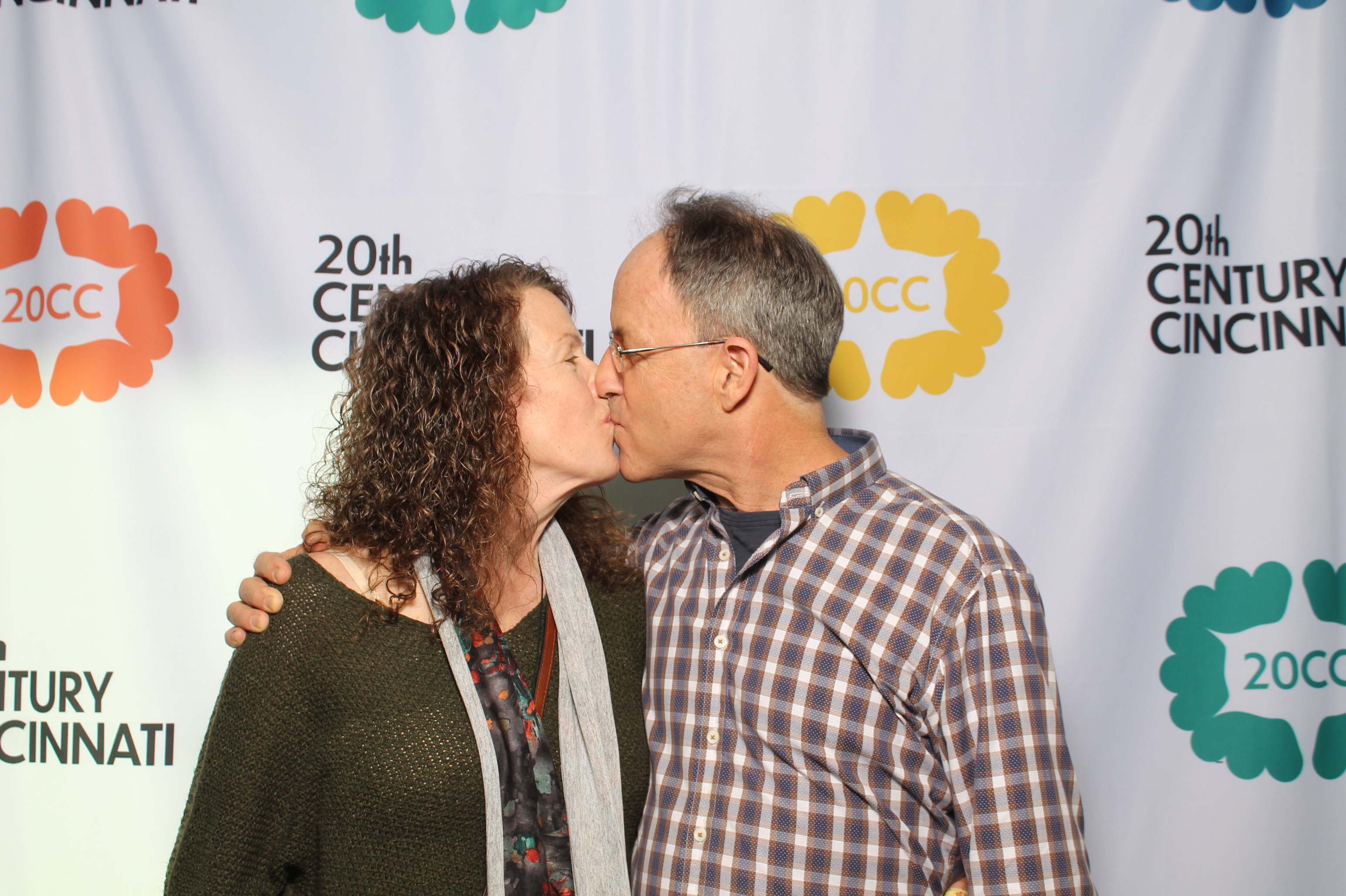 20th Centry Cincinnati | View more photos from the event at gallery.photoboothcincy.com/u/PhotoBoothCincy/20th-Centry-Cincinnati