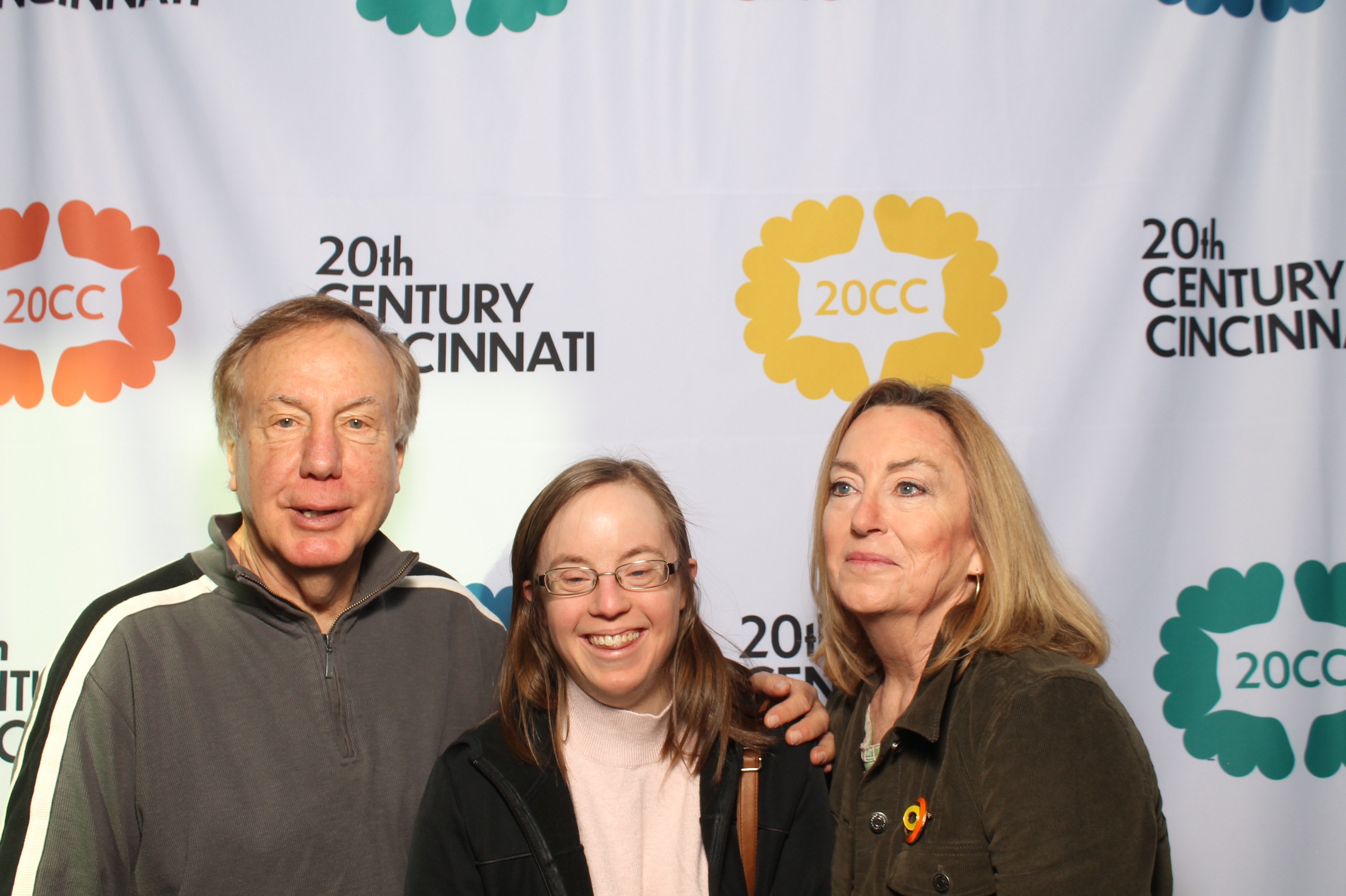 20th Centry Cincinnati | View more photos from the event at gallery.photoboothcincy.com/u/PhotoBoothCincy/20th-Centry-Cincinnati
