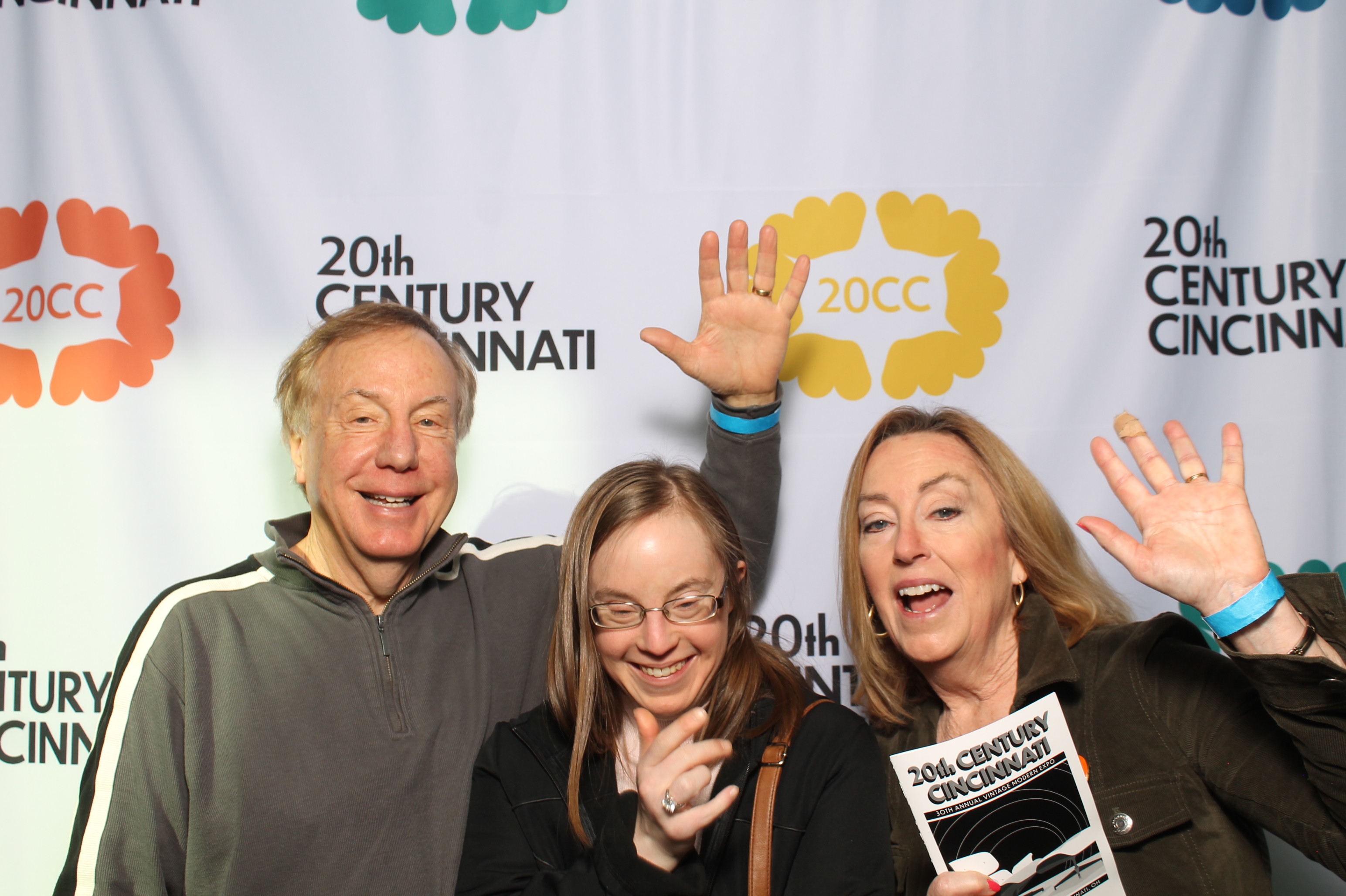 20th Centry Cincinnati | View more photos from the event at gallery.photoboothcincy.com/u/PhotoBoothCincy/20th-Centry-Cincinnati