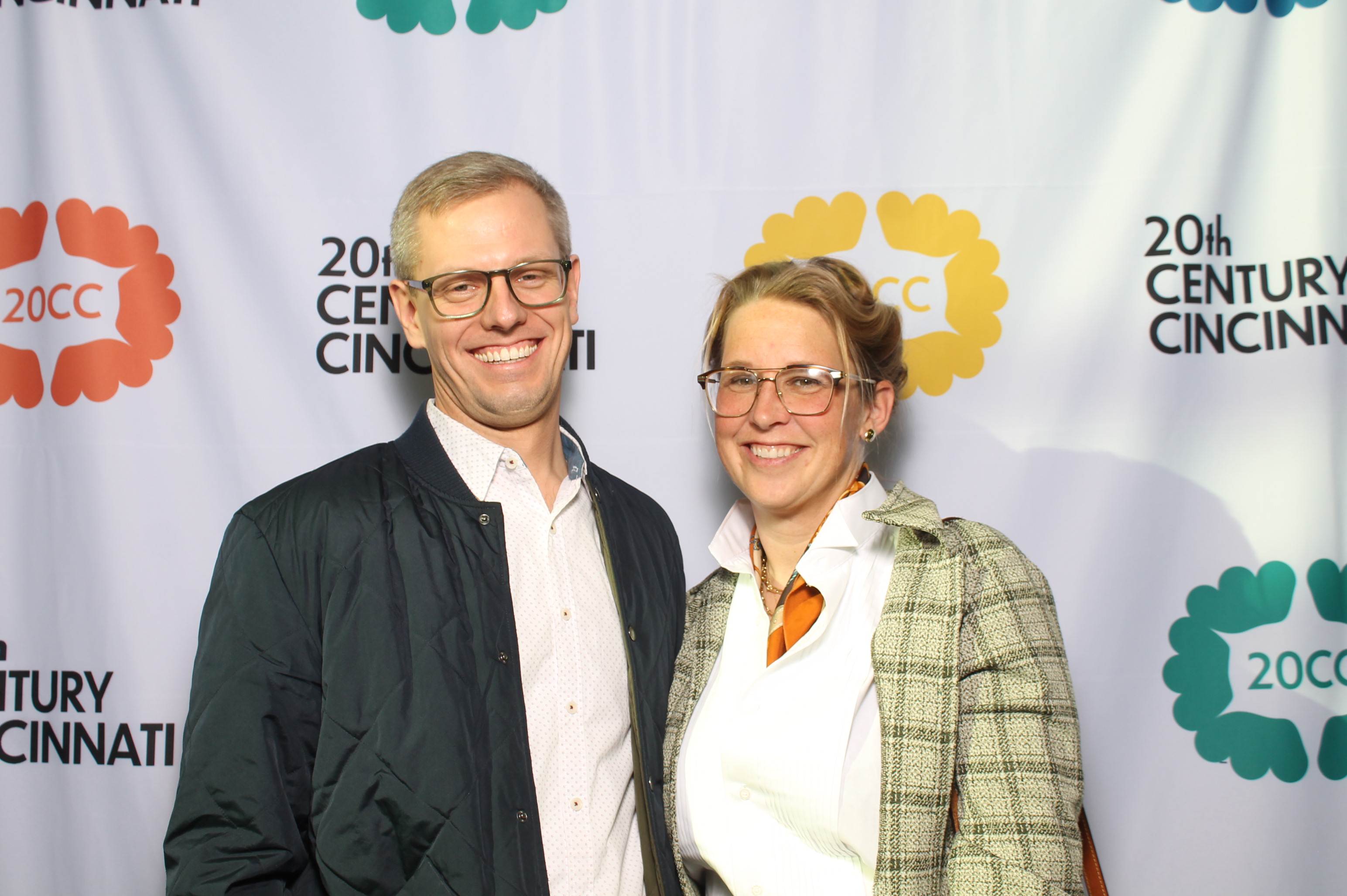 20th Centry Cincinnati | View more photos from the event at gallery.photoboothcincy.com/u/PhotoBoothCincy/20th-Centry-Cincinnati