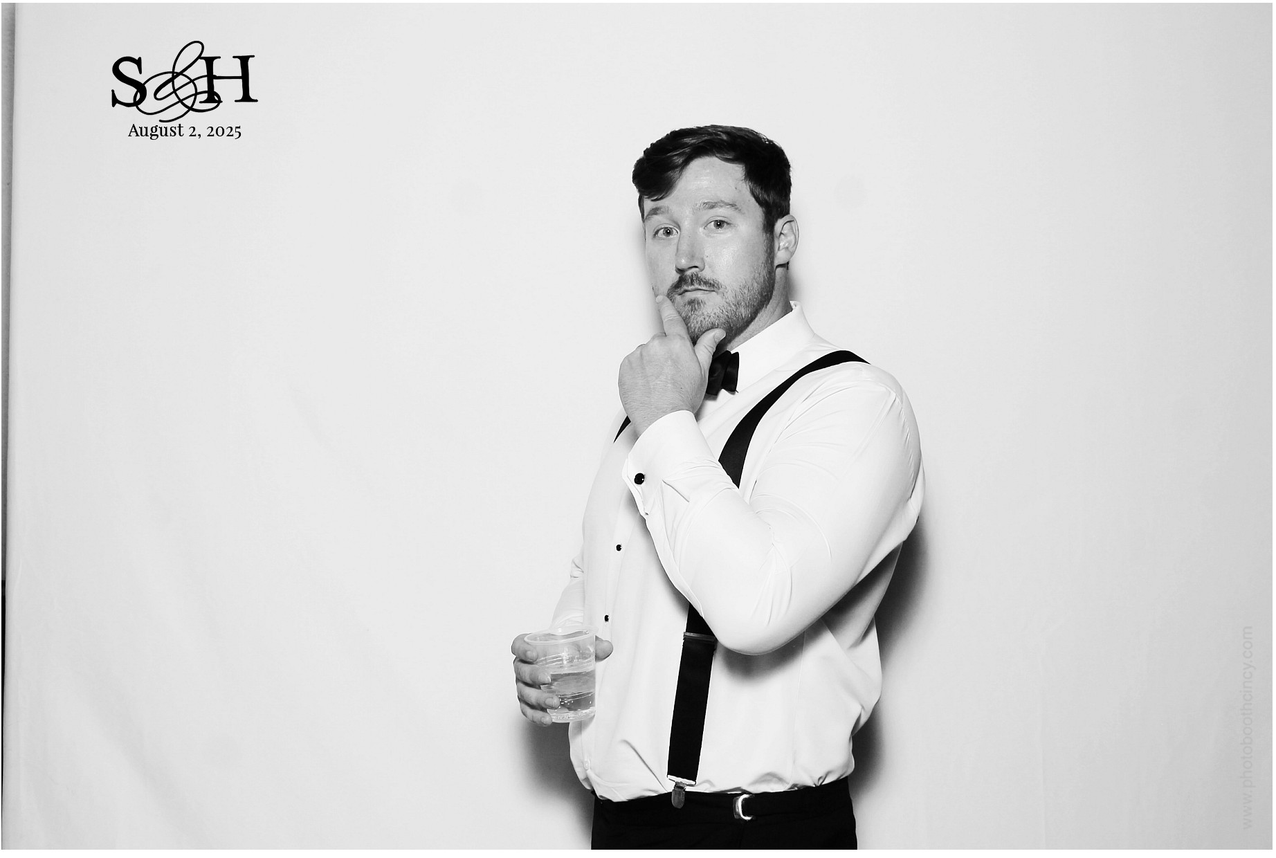 4220 Mayleben x Teel | View more photos from the event at gallery.photoboothcincy.com/u/PhotoBoothCincy/4220-Mayleben-x-Teel