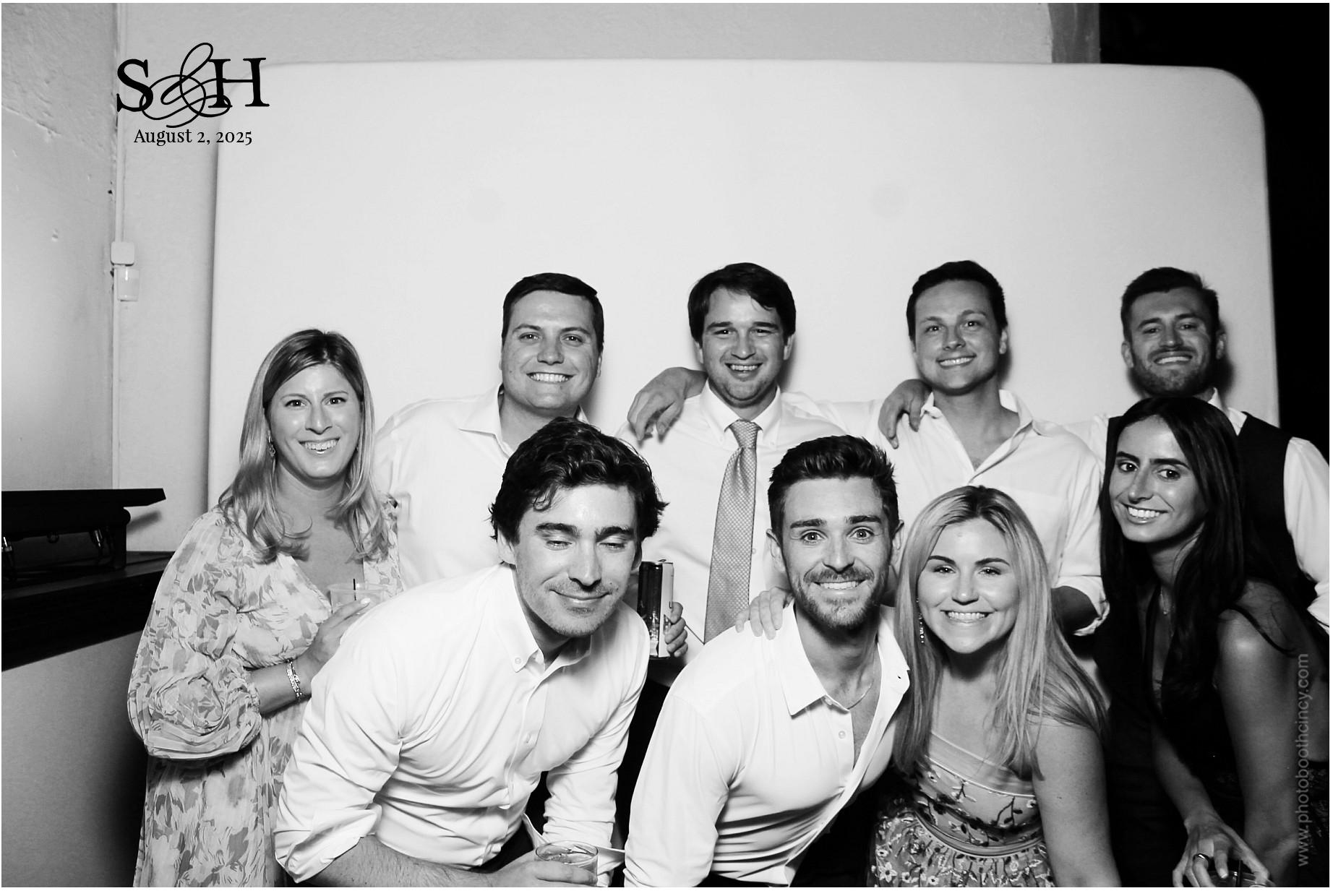 4220 Mayleben x Teel | View more photos from the event at gallery.photoboothcincy.com/u/PhotoBoothCincy/4220-Mayleben-x-Teel