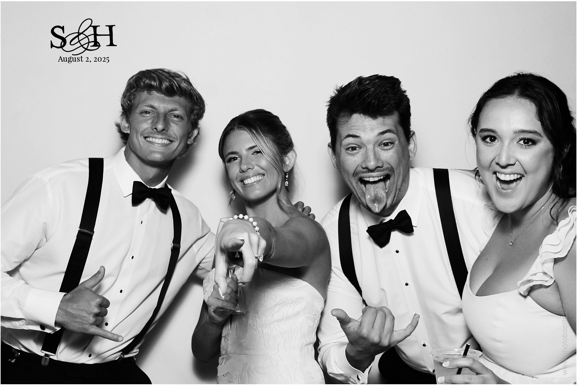 4220 Mayleben x Teel | View more photos from the event at gallery.photoboothcincy.com/u/PhotoBoothCincy/4220-Mayleben-x-Teel