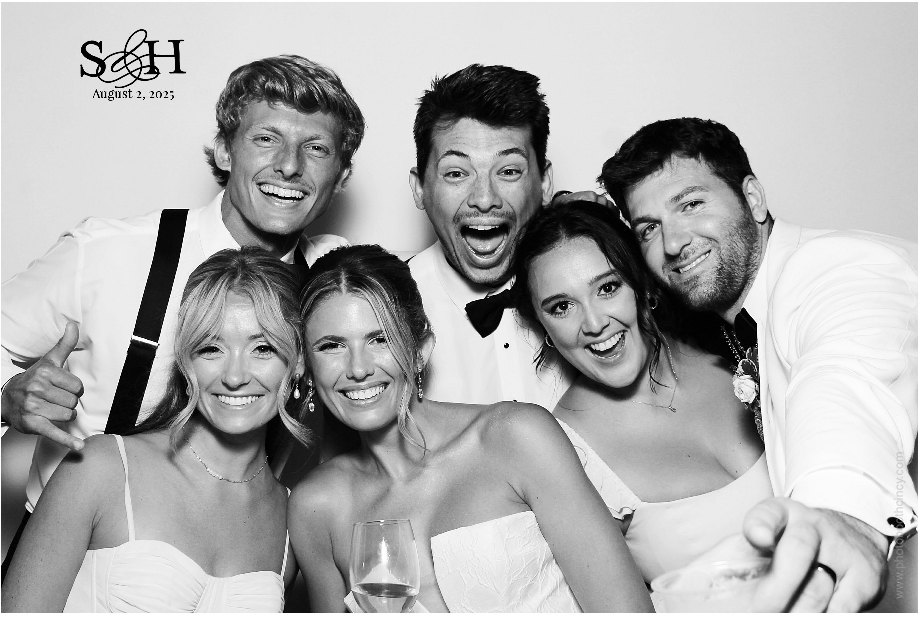 4220 Mayleben x Teel | View more photos from the event at gallery.photoboothcincy.com/u/PhotoBoothCincy/4220-Mayleben-x-Teel