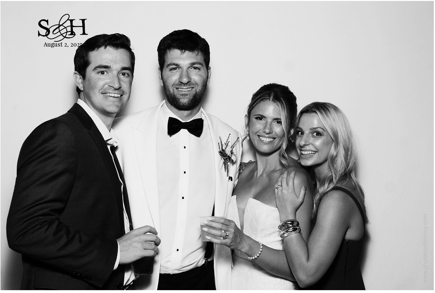 4220 Mayleben x Teel | View more photos from the event at gallery.photoboothcincy.com/u/PhotoBoothCincy/4220-Mayleben-x-Teel