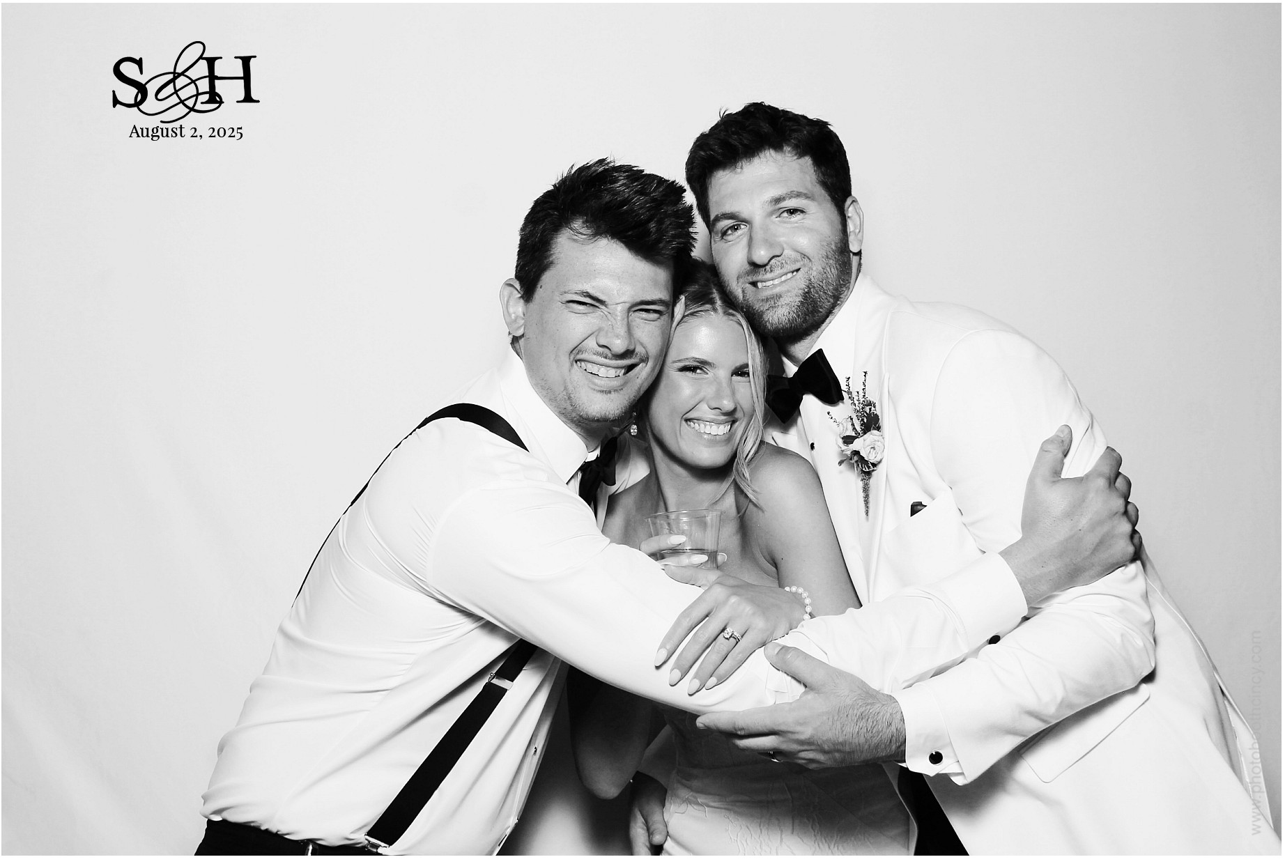 4220 Mayleben x Teel | View more photos from the event at gallery.photoboothcincy.com/u/PhotoBoothCincy/4220-Mayleben-x-Teel