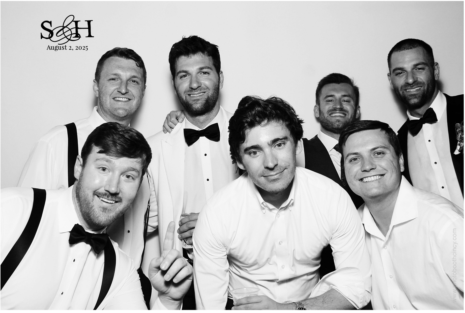 4220 Mayleben x Teel | View more photos from the event at gallery.photoboothcincy.com/u/PhotoBoothCincy/4220-Mayleben-x-Teel
