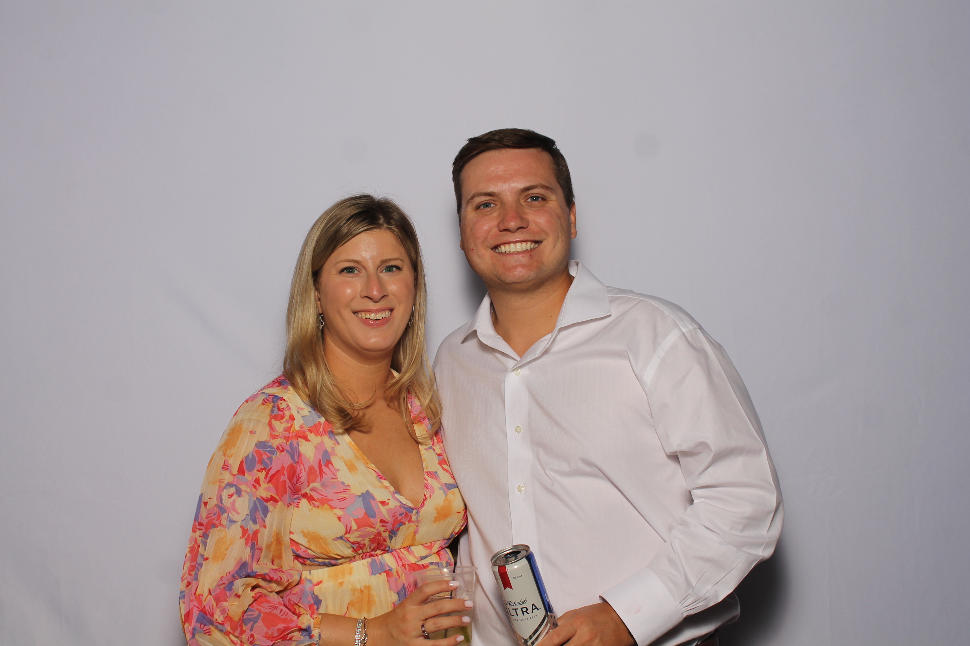 4220 Mayleben x Teel | View more photos from the event at gallery.photoboothcincy.com/u/PhotoBoothCincy/4220-Mayleben-x-Teel