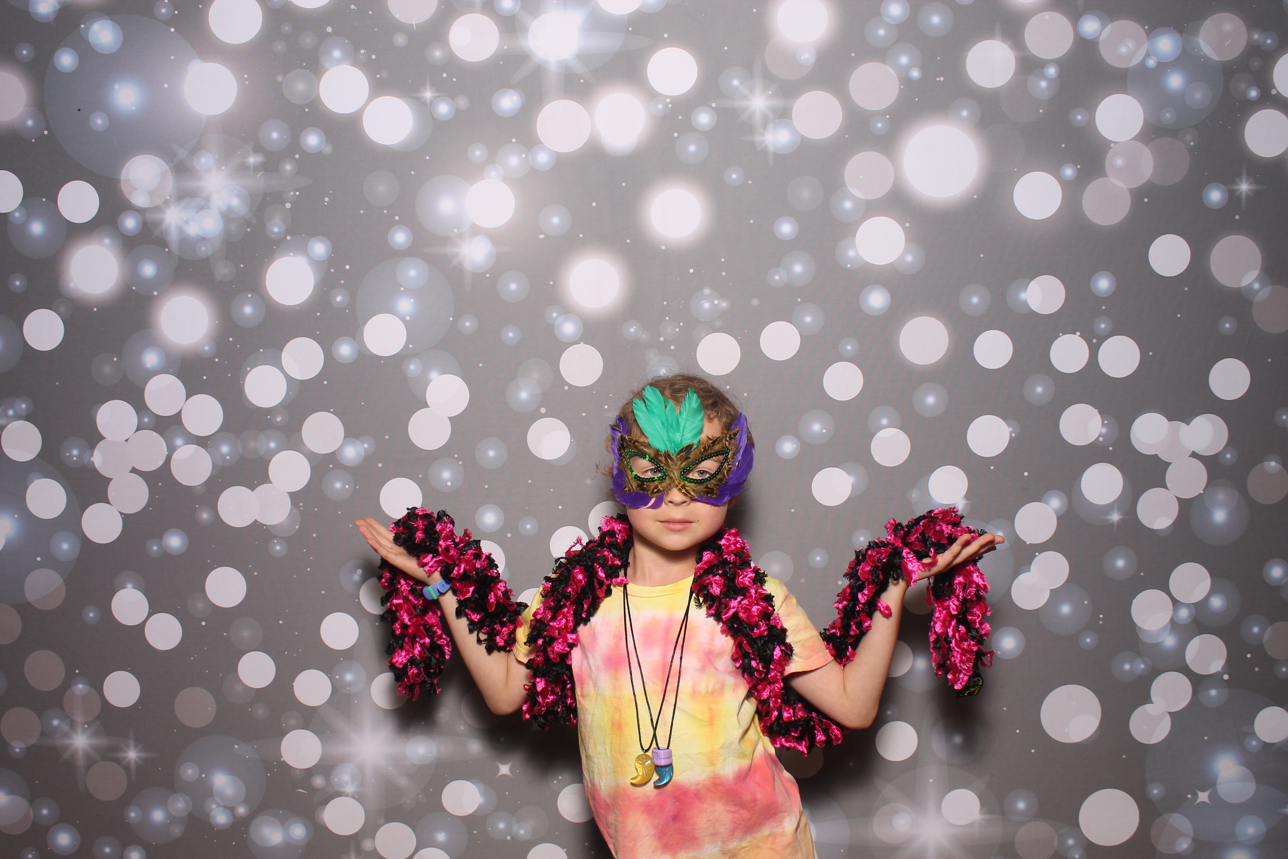 4th Grade Celebration | View more photos from the event at gallery.photoboothcincy.com/u/PhotoBoothCincy/4th-Grade-Celebration