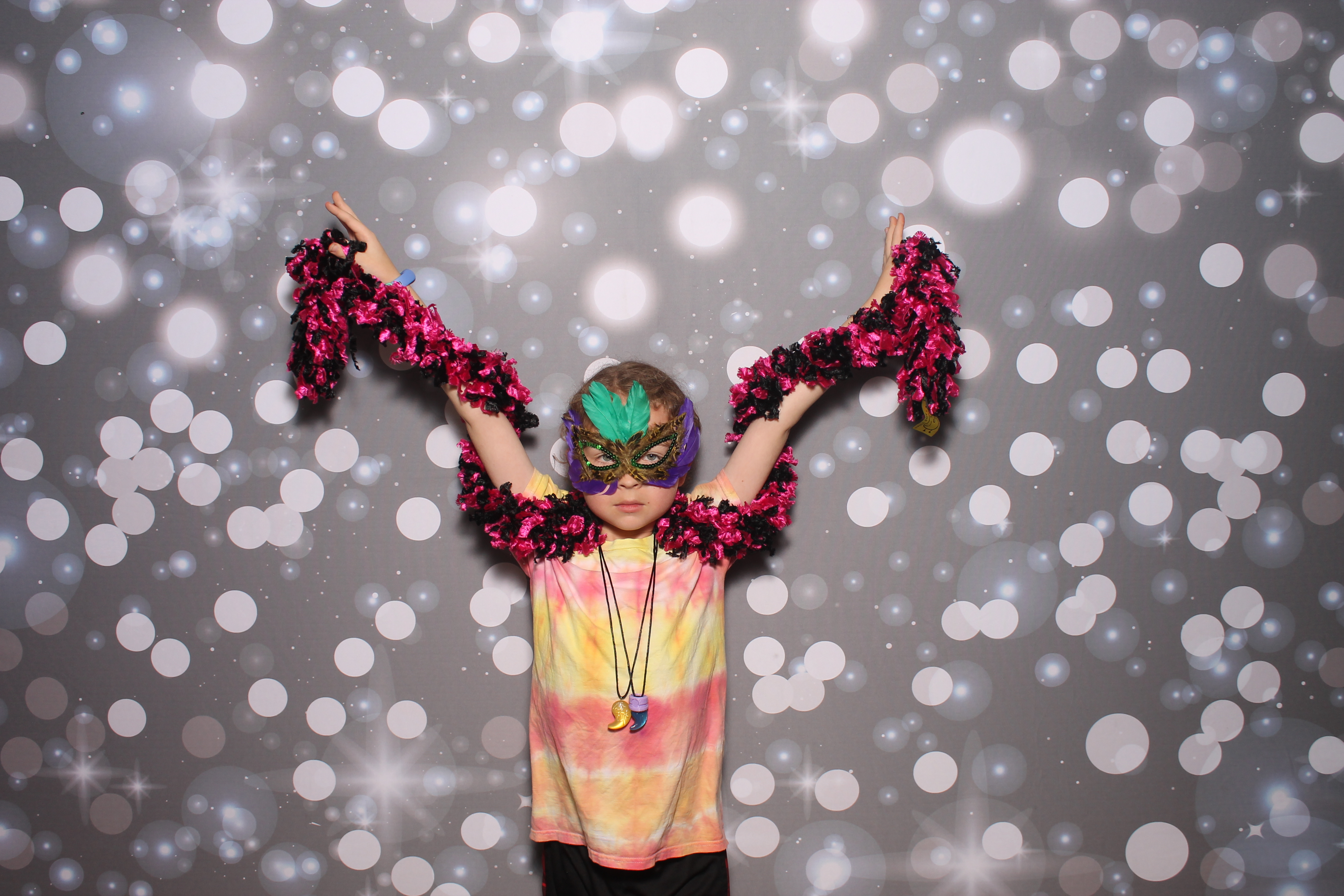 4th Grade Celebration | View more photos from the event at gallery.photoboothcincy.com/u/PhotoBoothCincy/4th-Grade-Celebration