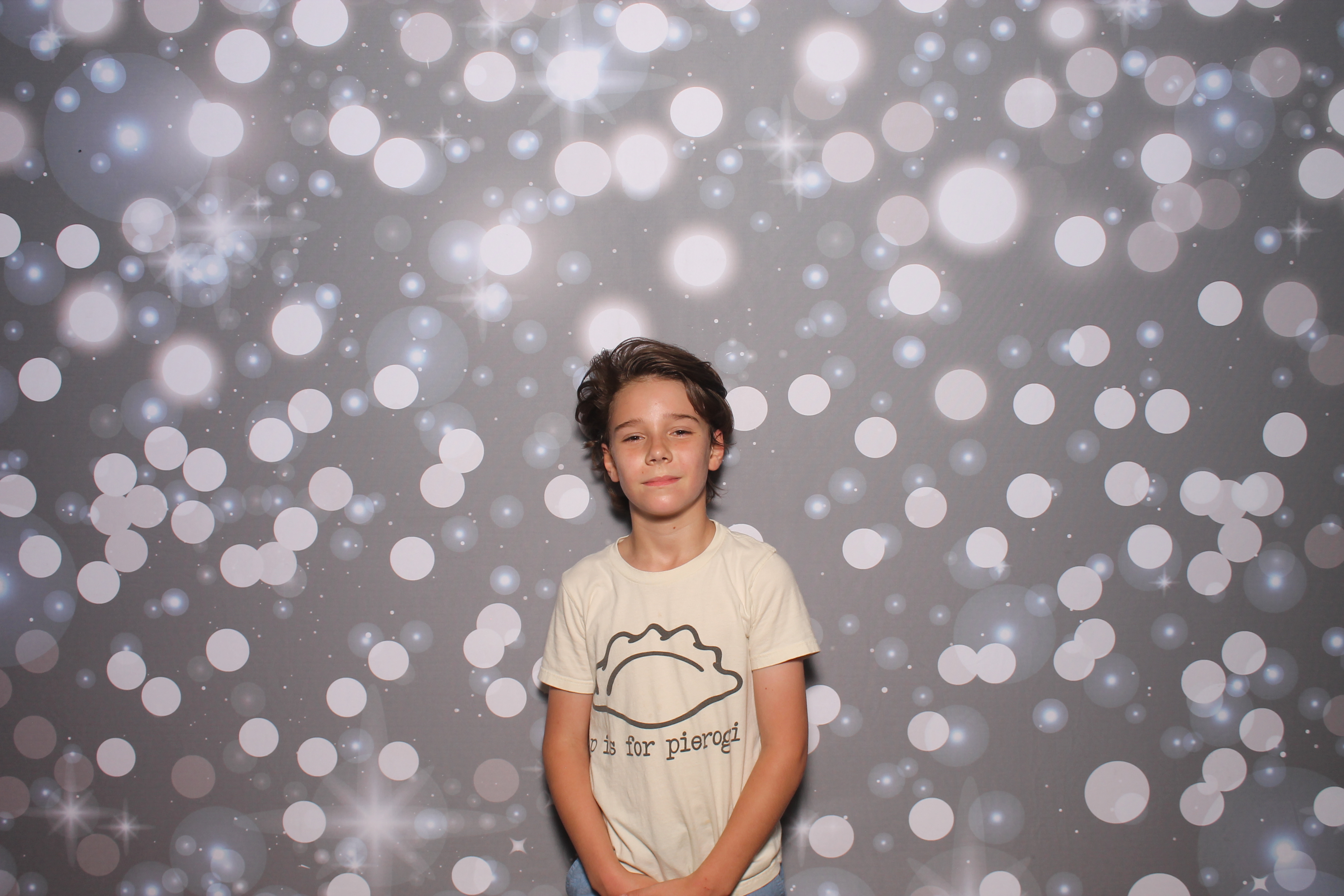 4th Grade Celebration | View more photos from the event at gallery.photoboothcincy.com/u/PhotoBoothCincy/4th-Grade-Celebration