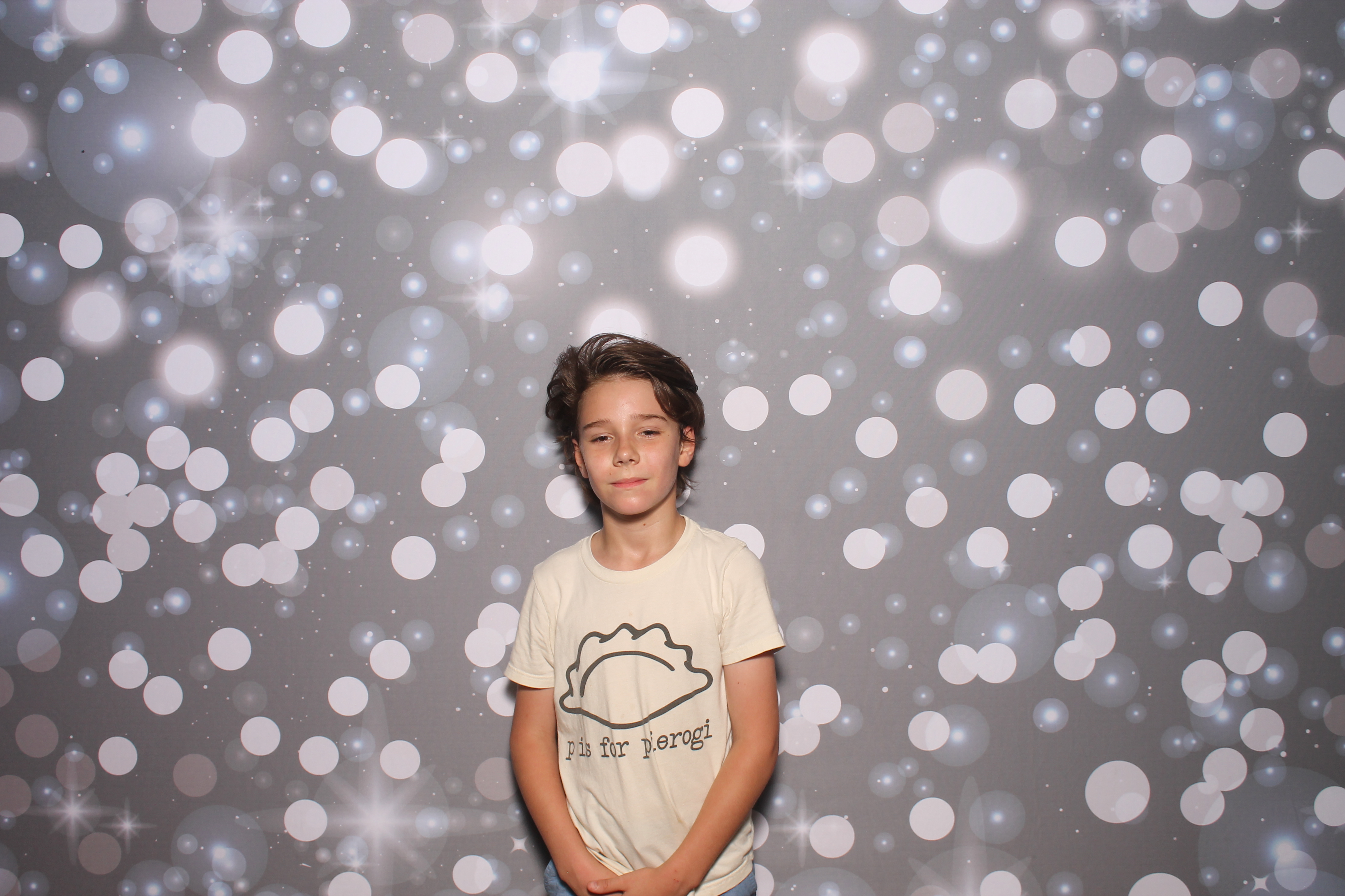 4th Grade Celebration | View more photos from the event at gallery.photoboothcincy.com/u/PhotoBoothCincy/4th-Grade-Celebration
