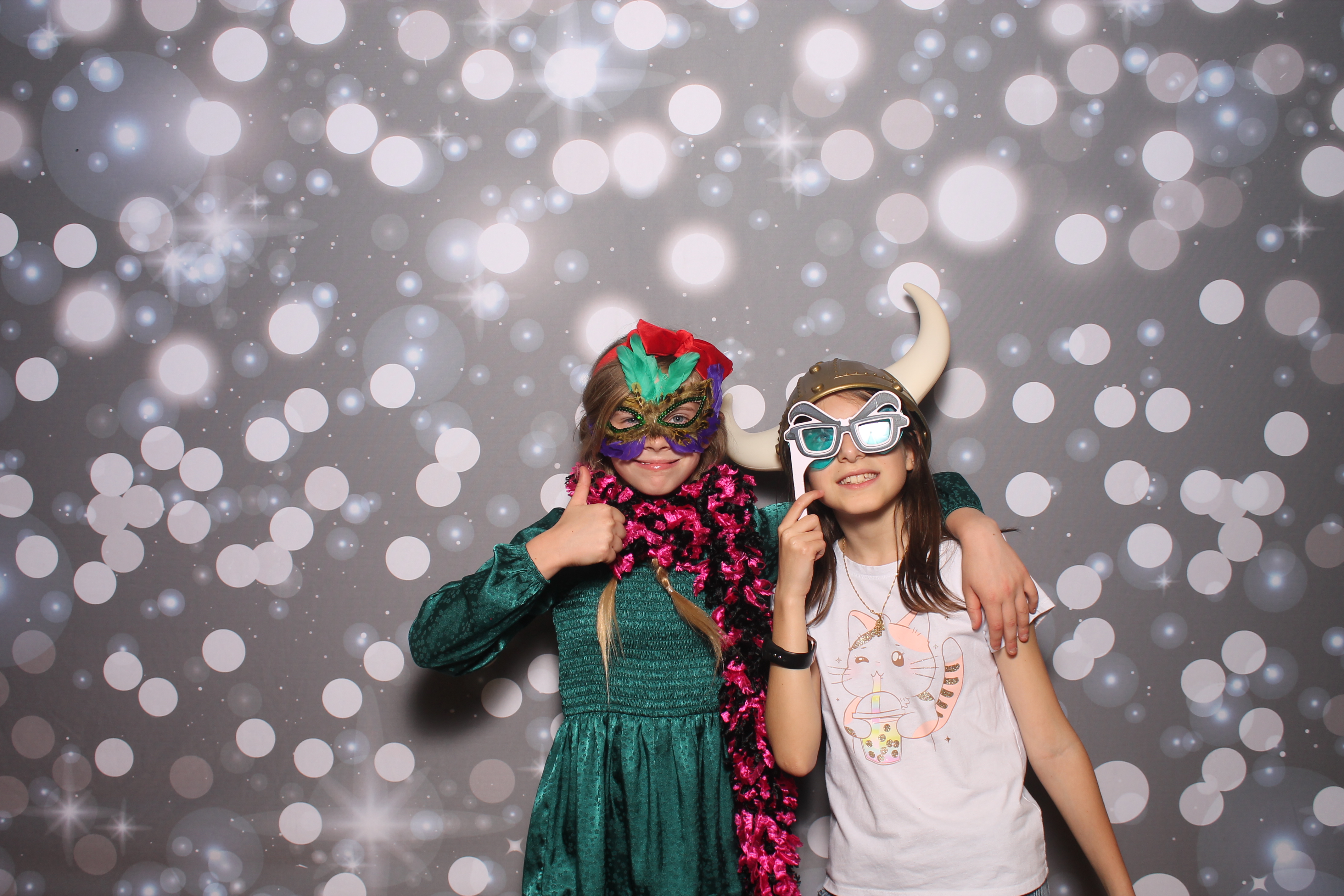 4th Grade Celebration | View more photos from the event at gallery.photoboothcincy.com/u/PhotoBoothCincy/4th-Grade-Celebration