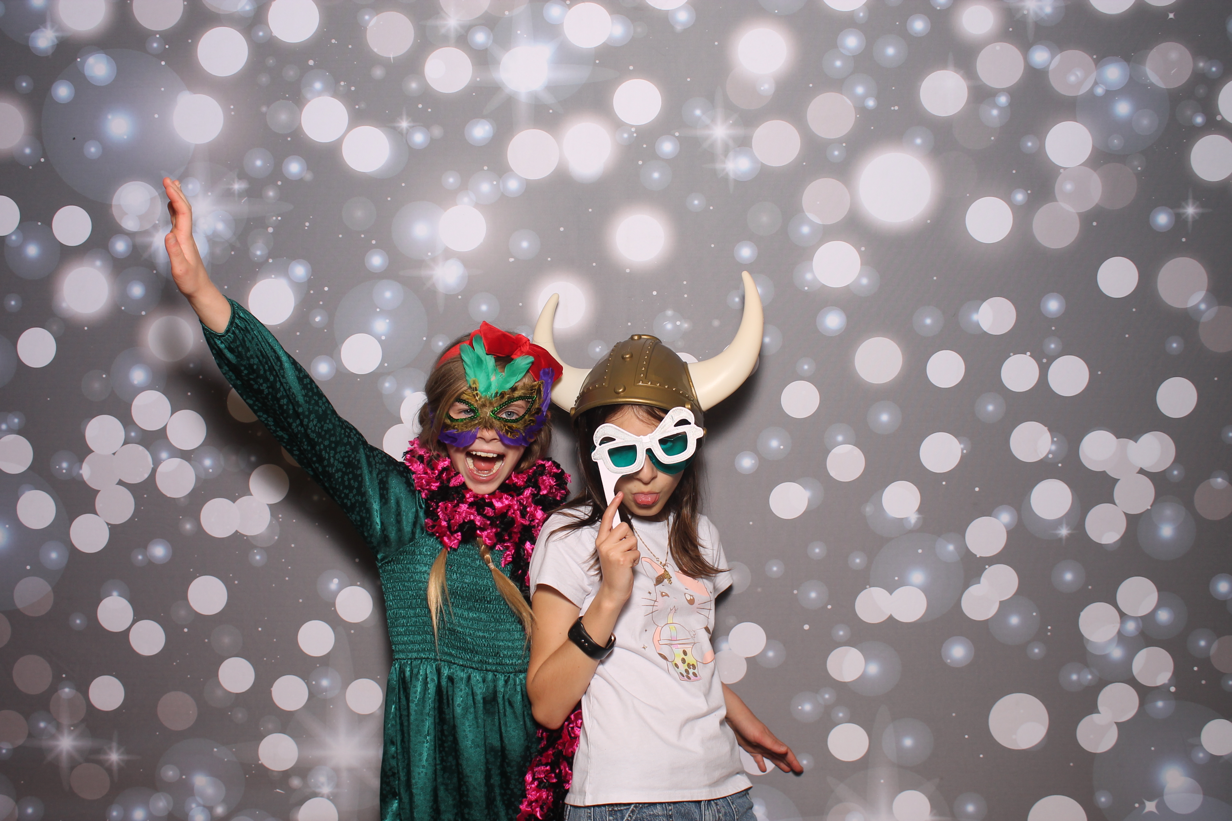 4th Grade Celebration | View more photos from the event at gallery.photoboothcincy.com/u/PhotoBoothCincy/4th-Grade-Celebration