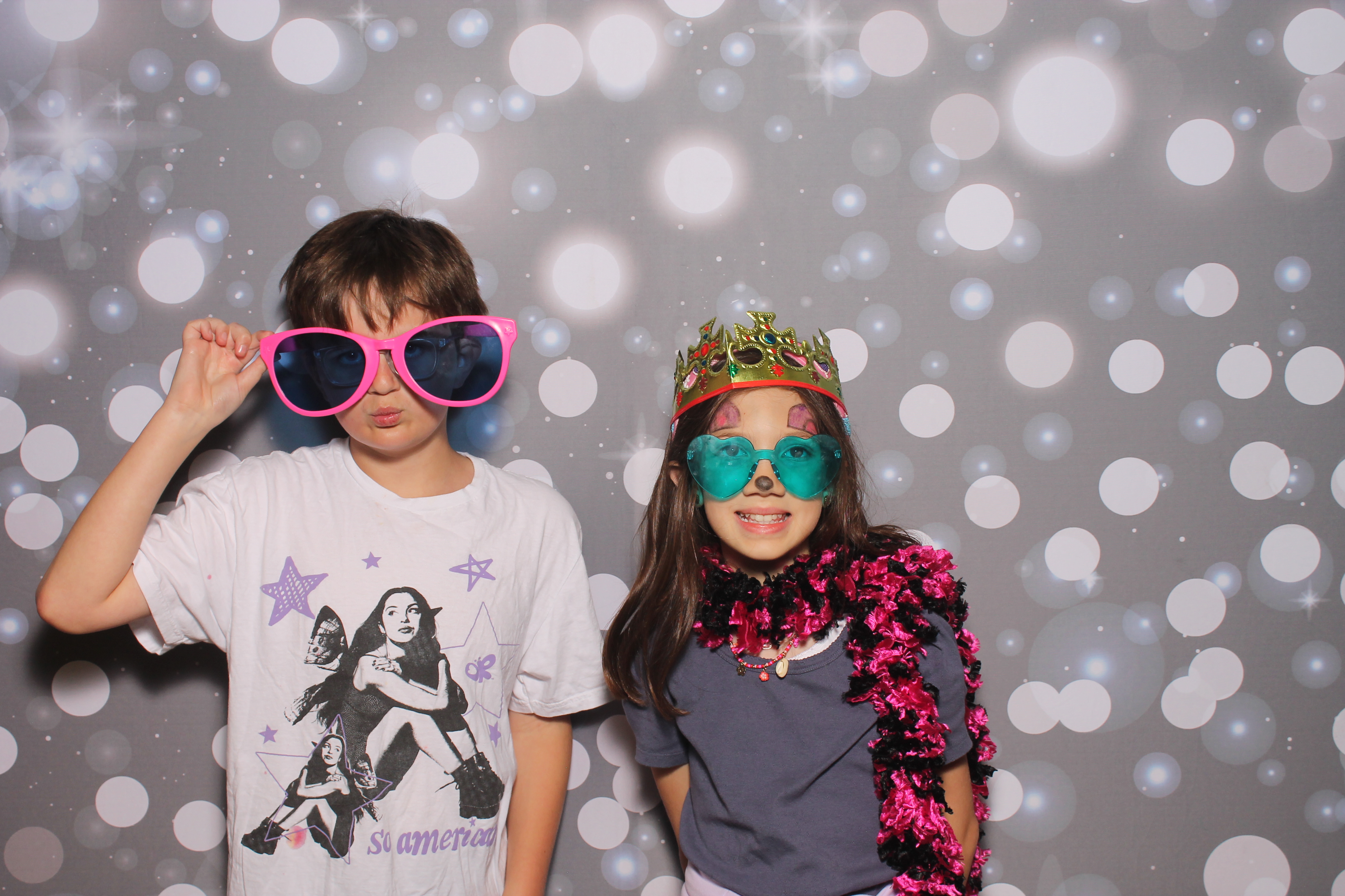 4th Grade Celebration | View more photos from the event at gallery.photoboothcincy.com/u/PhotoBoothCincy/4th-Grade-Celebration