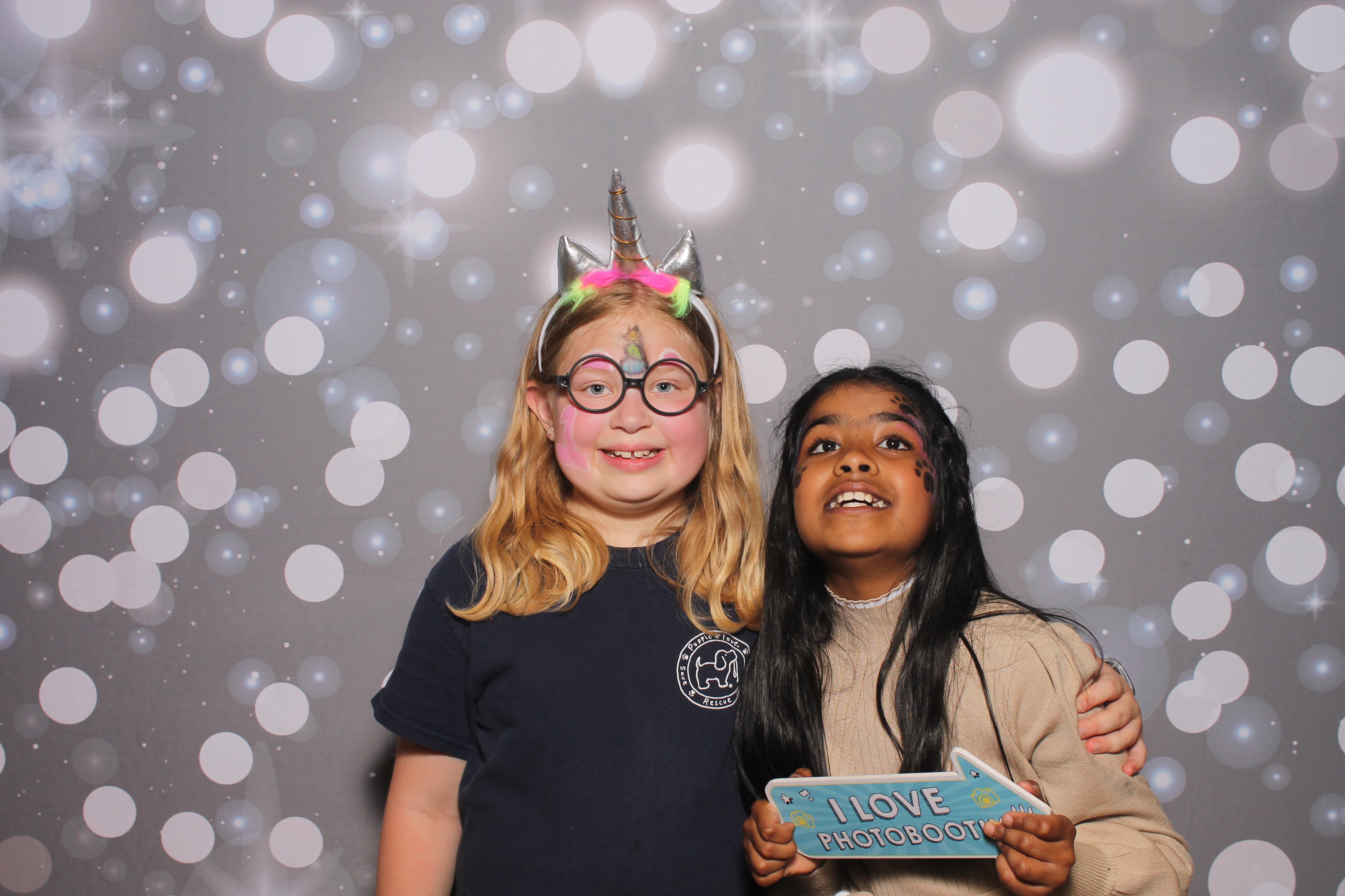 4th Grade Celebration | View more photos from the event at gallery.photoboothcincy.com/u/PhotoBoothCincy/4th-Grade-Celebration