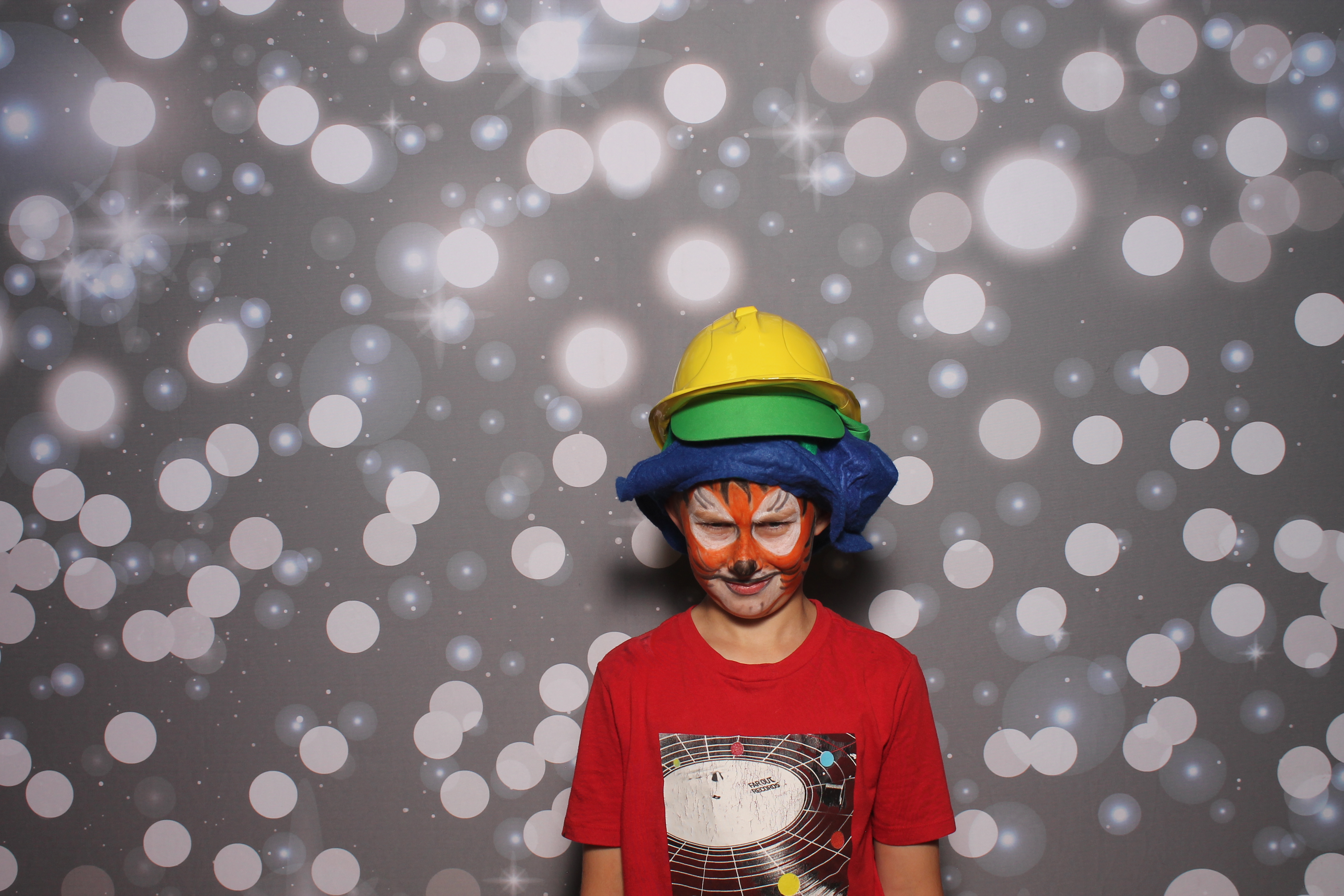 4th Grade Celebration | View more photos from the event at gallery.photoboothcincy.com/u/PhotoBoothCincy/4th-Grade-Celebration