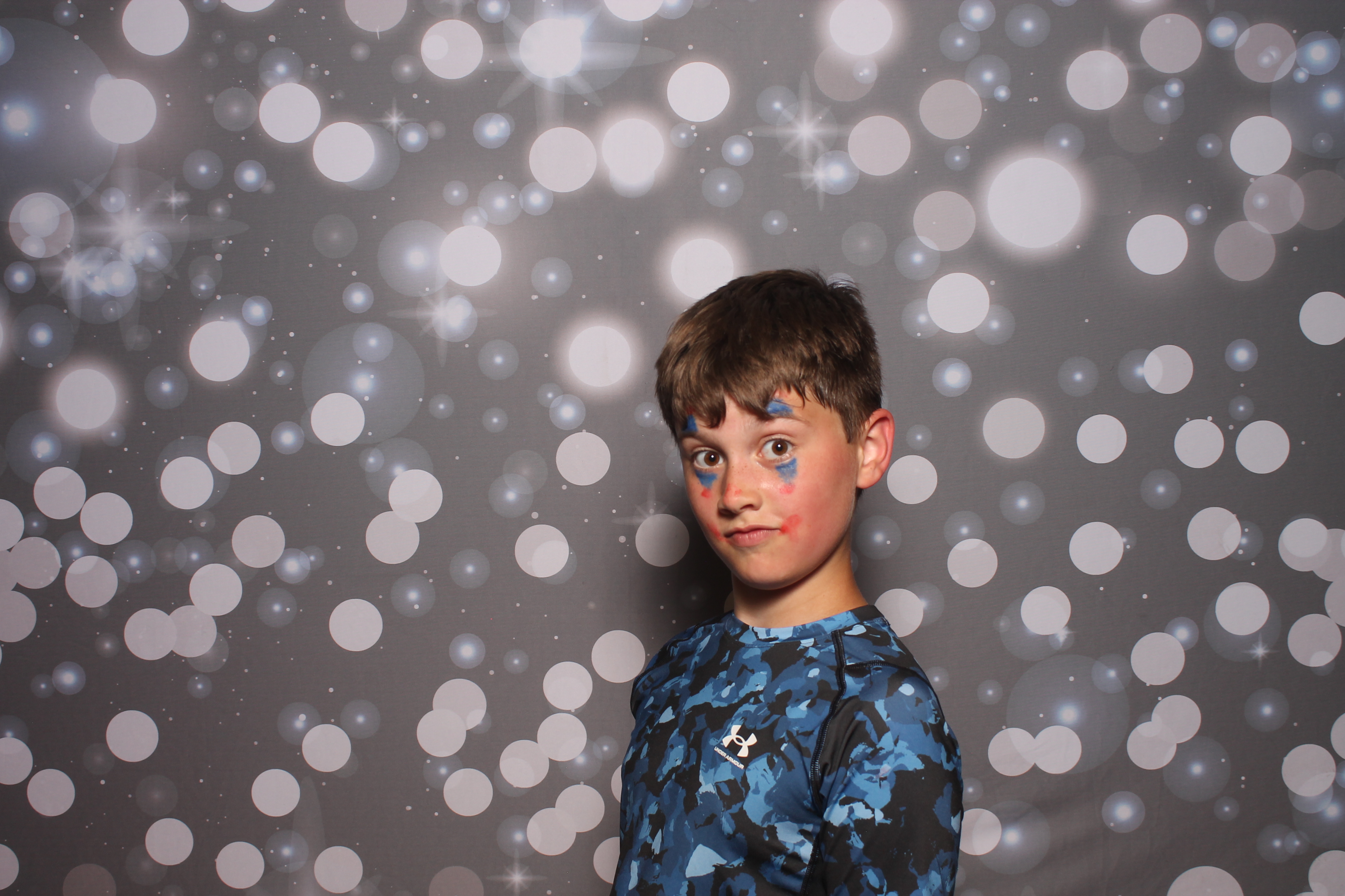 4th Grade Celebration | View more photos from the event at gallery.photoboothcincy.com/u/PhotoBoothCincy/4th-Grade-Celebration