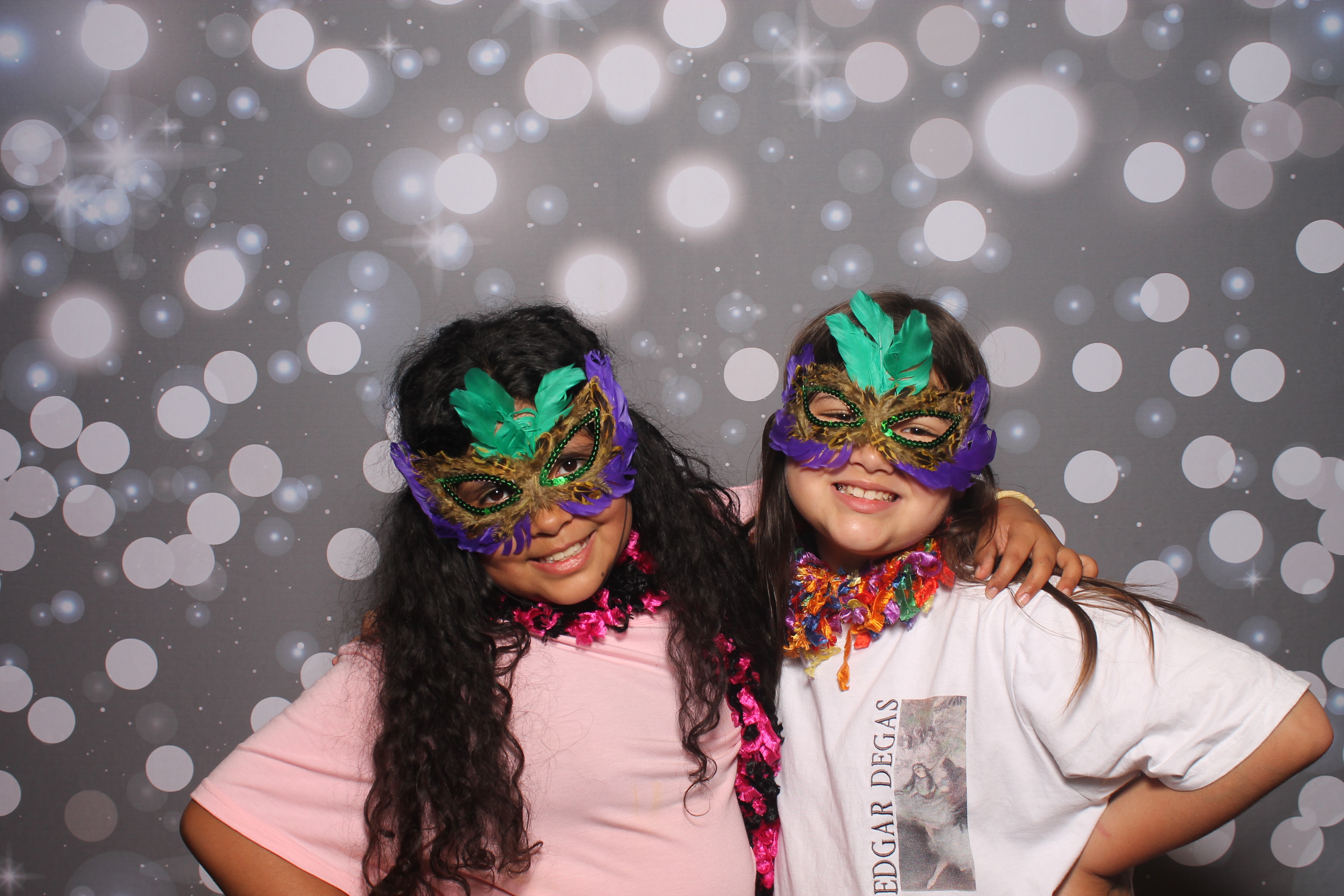 4th Grade Celebration | View more photos from the event at gallery.photoboothcincy.com/u/PhotoBoothCincy/4th-Grade-Celebration
