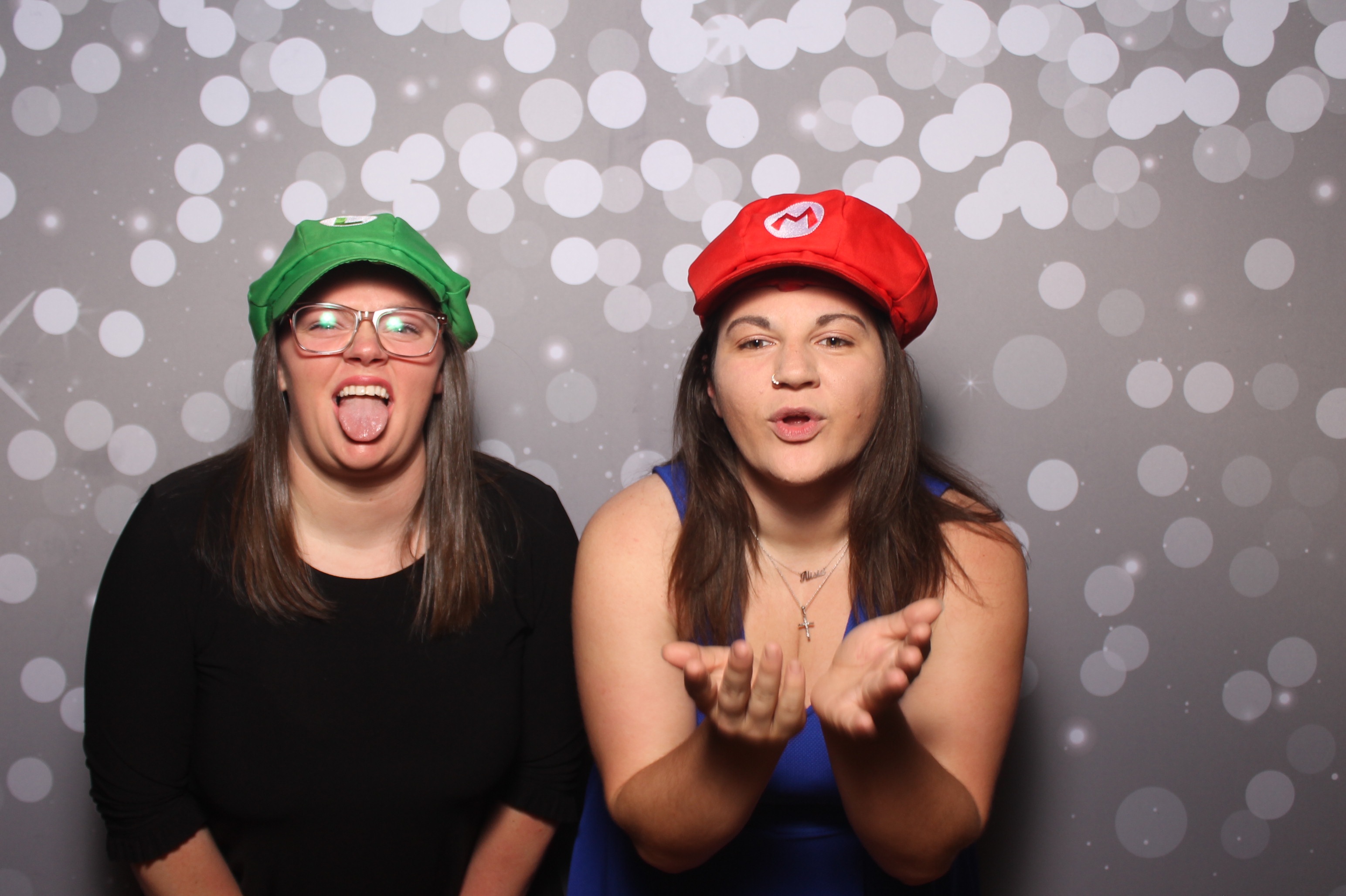 6th District Prom | View more photos from the event at gallery.photoboothcincy.com/u/PhotoBoothCincy/6th-District-Prom
