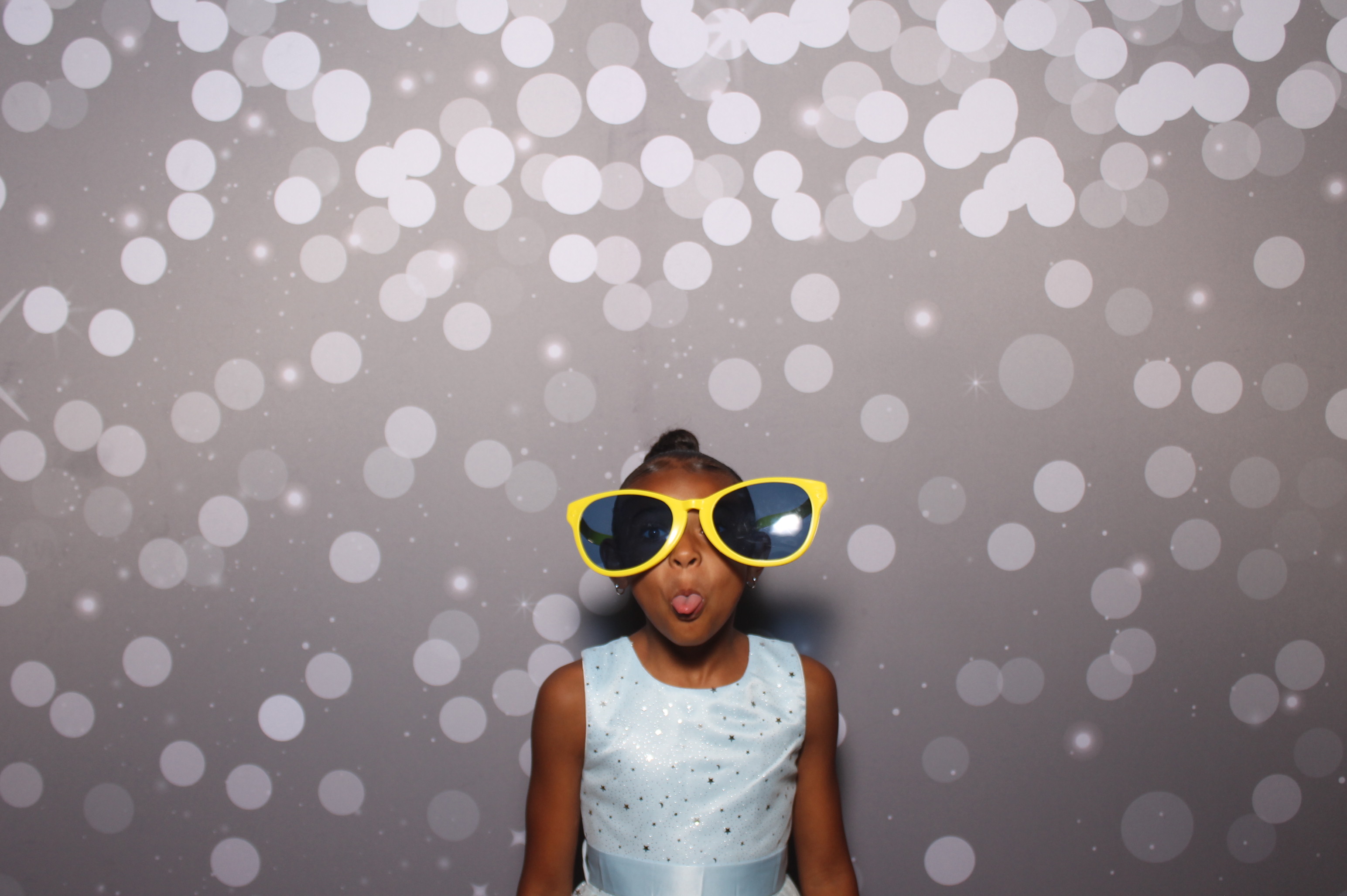 6th District Prom | View more photos from the event at gallery.photoboothcincy.com/u/PhotoBoothCincy/6th-District-Prom