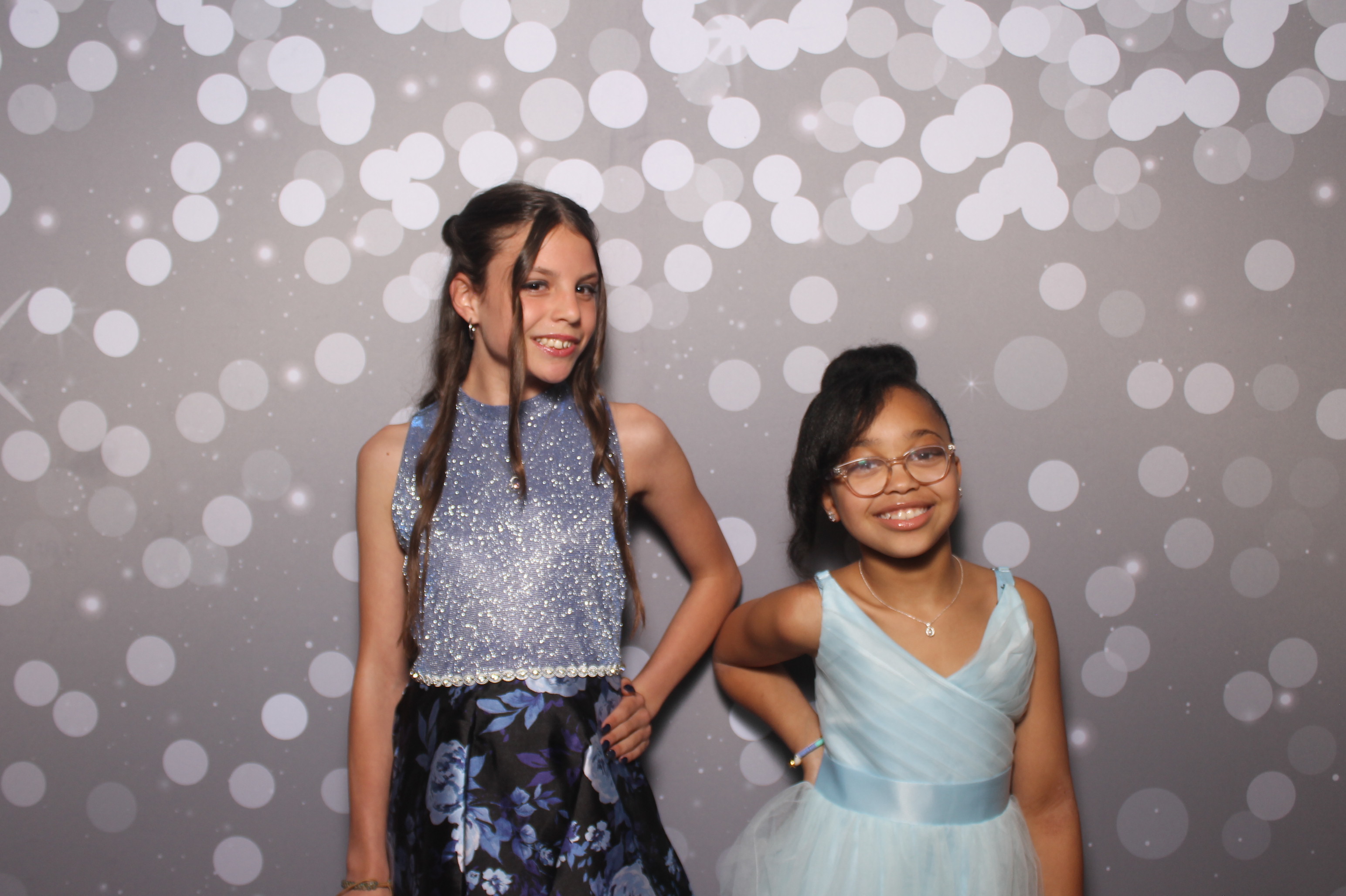 6th District Prom | View more photos from the event at gallery.photoboothcincy.com/u/PhotoBoothCincy/6th-District-Prom