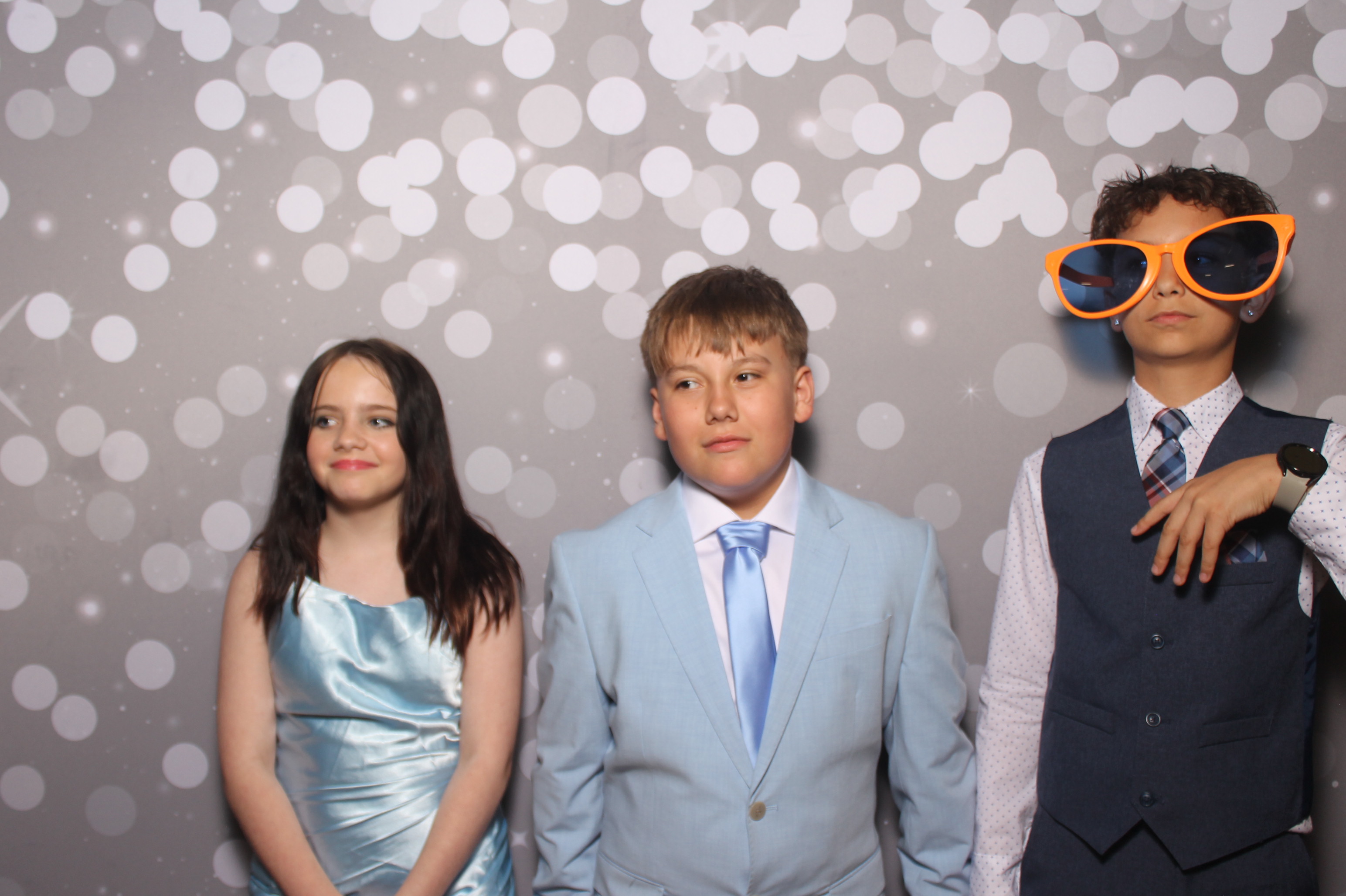 6th District Prom | View more photos from the event at gallery.photoboothcincy.com/u/PhotoBoothCincy/6th-District-Prom