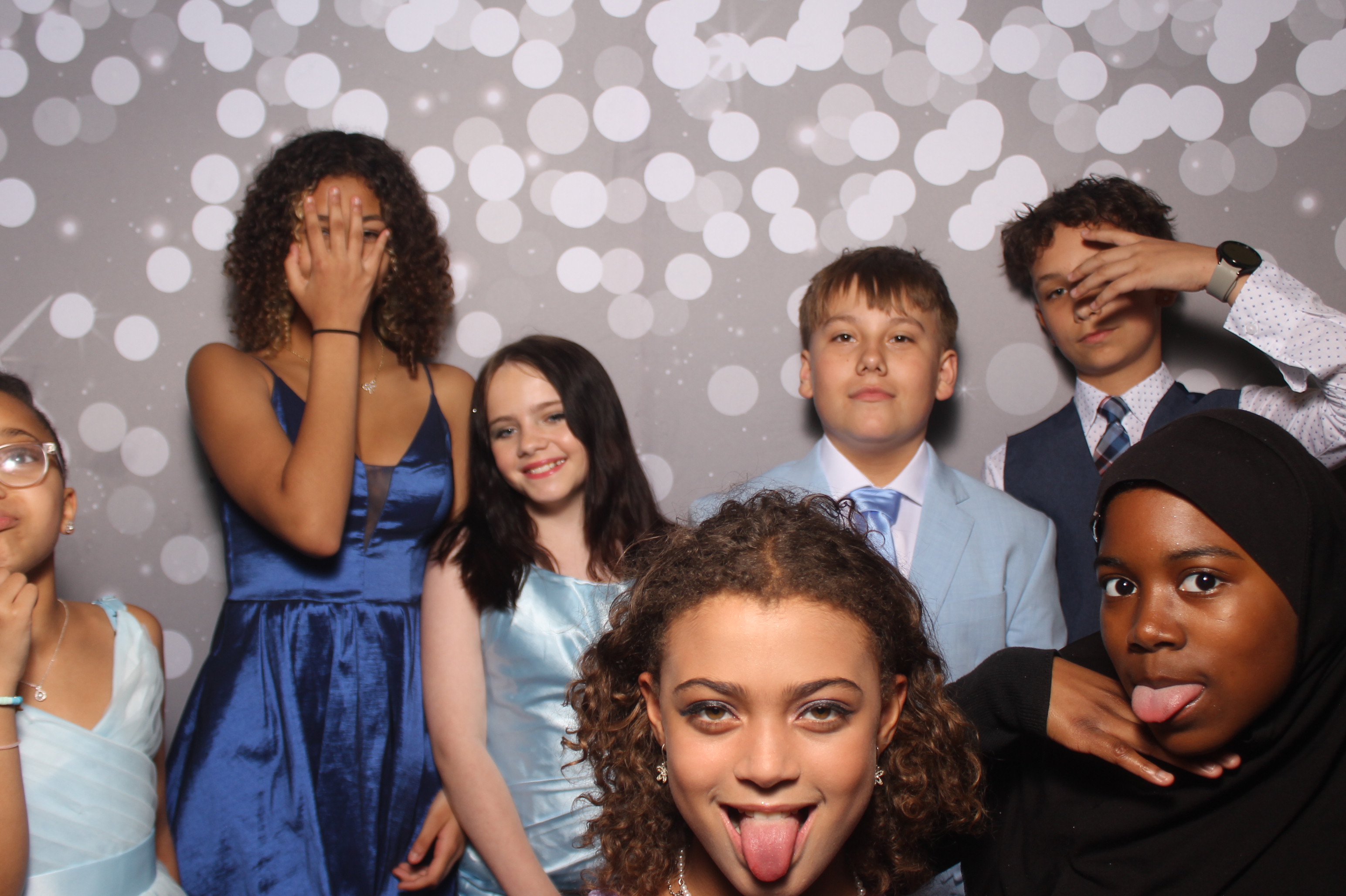 6th District Prom | View more photos from the event at gallery.photoboothcincy.com/u/PhotoBoothCincy/6th-District-Prom