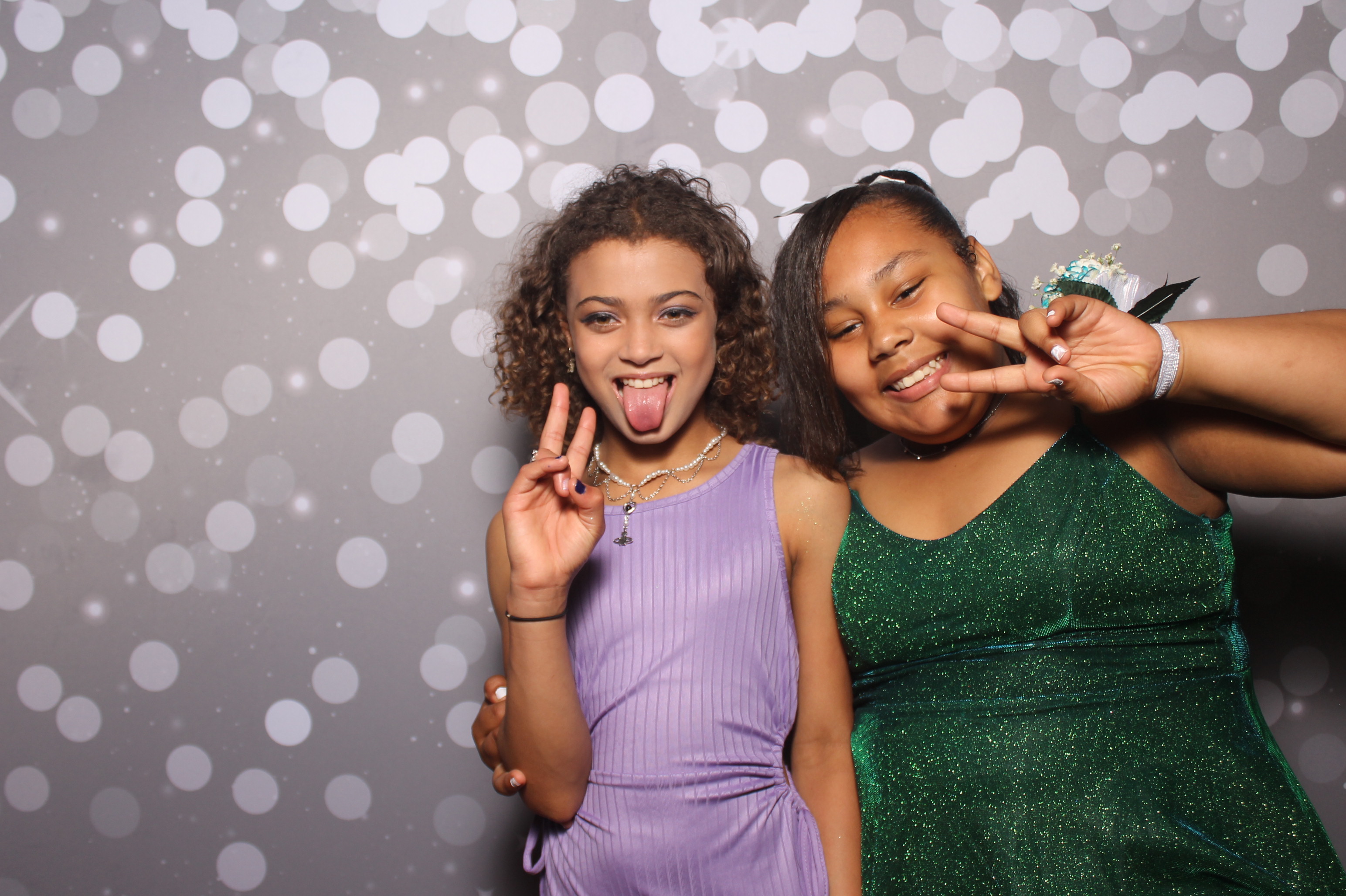 6th District Prom | View more photos from the event at gallery.photoboothcincy.com/u/PhotoBoothCincy/6th-District-Prom